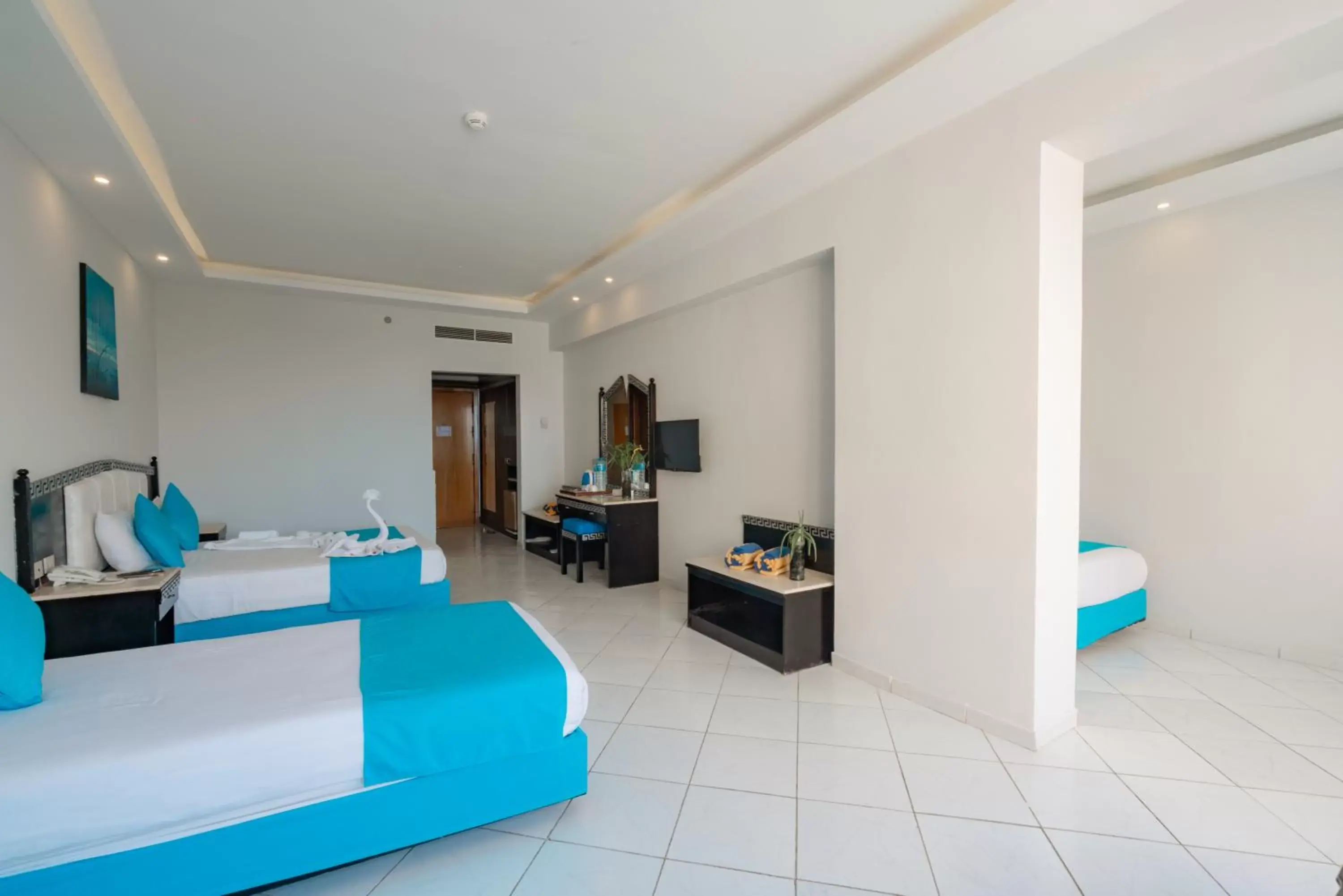 Bedroom in King Tut Aqua Park Beach Resort