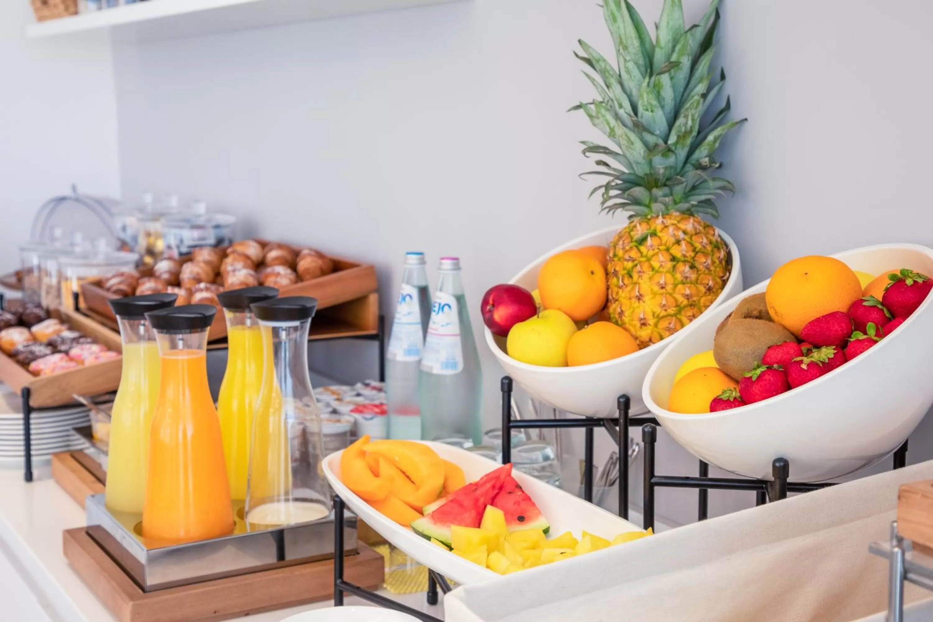 Food and drinks in Hotel Baby