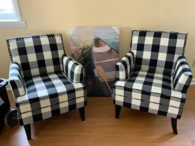 Seating Area in Chateau Country Inn and Captain's Cottage