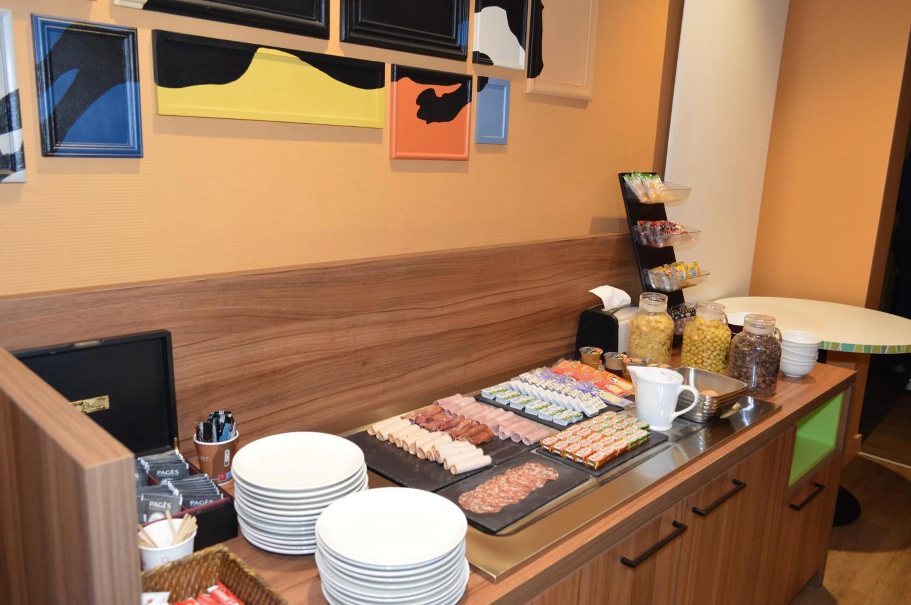 Breakfast in Adagio Access Lyon Centre Université