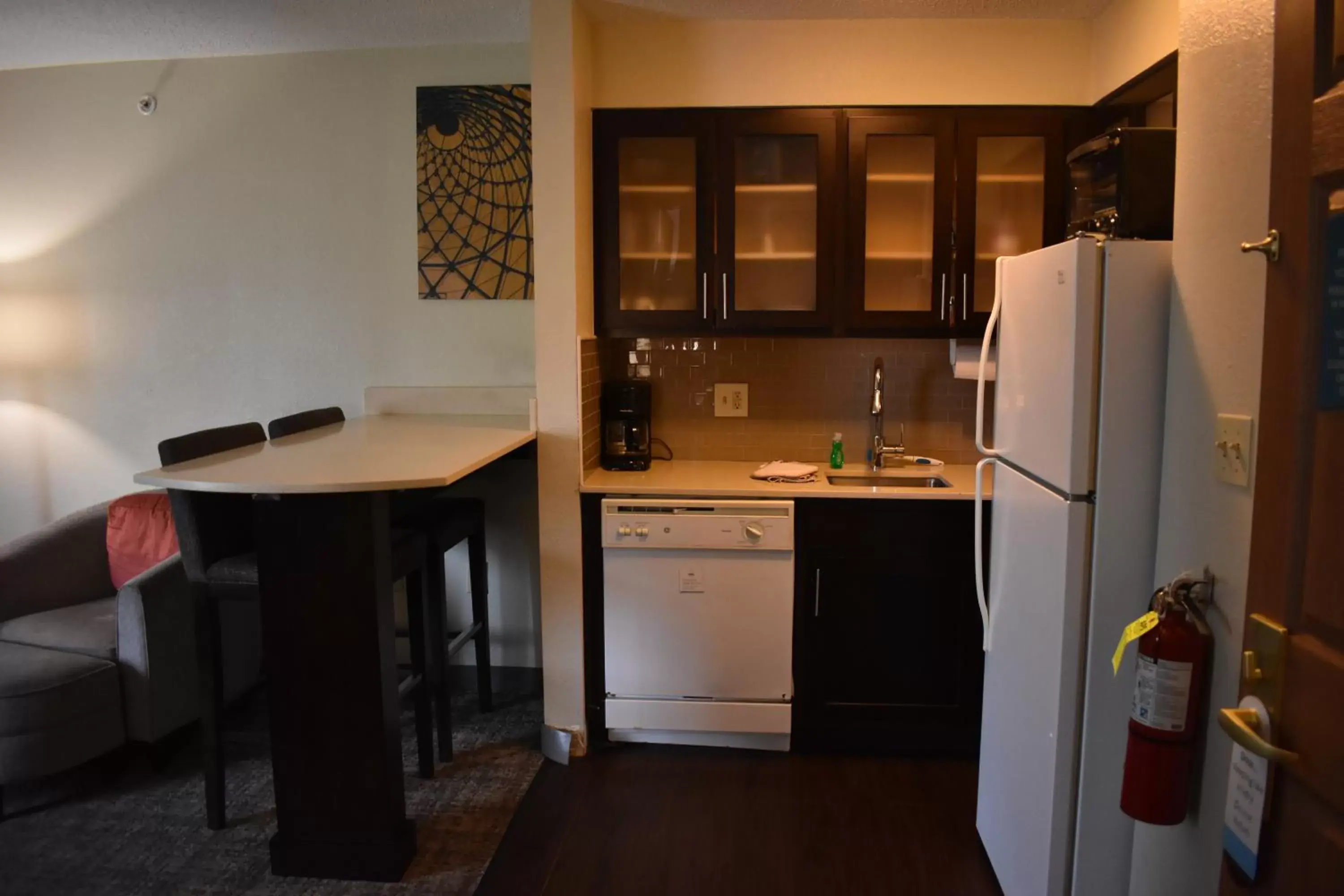 Kitchen or kitchenette, Kitchen/Kitchenette in Staybridge Suites Cranbury - South Brunswick, an IHG Hotel