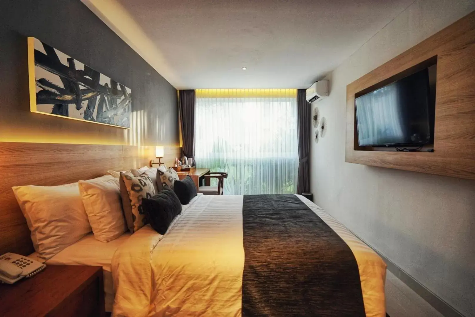 Bedroom, Bed in The Cakra Hotel Bedroom, Bed in The Cakra Hotel