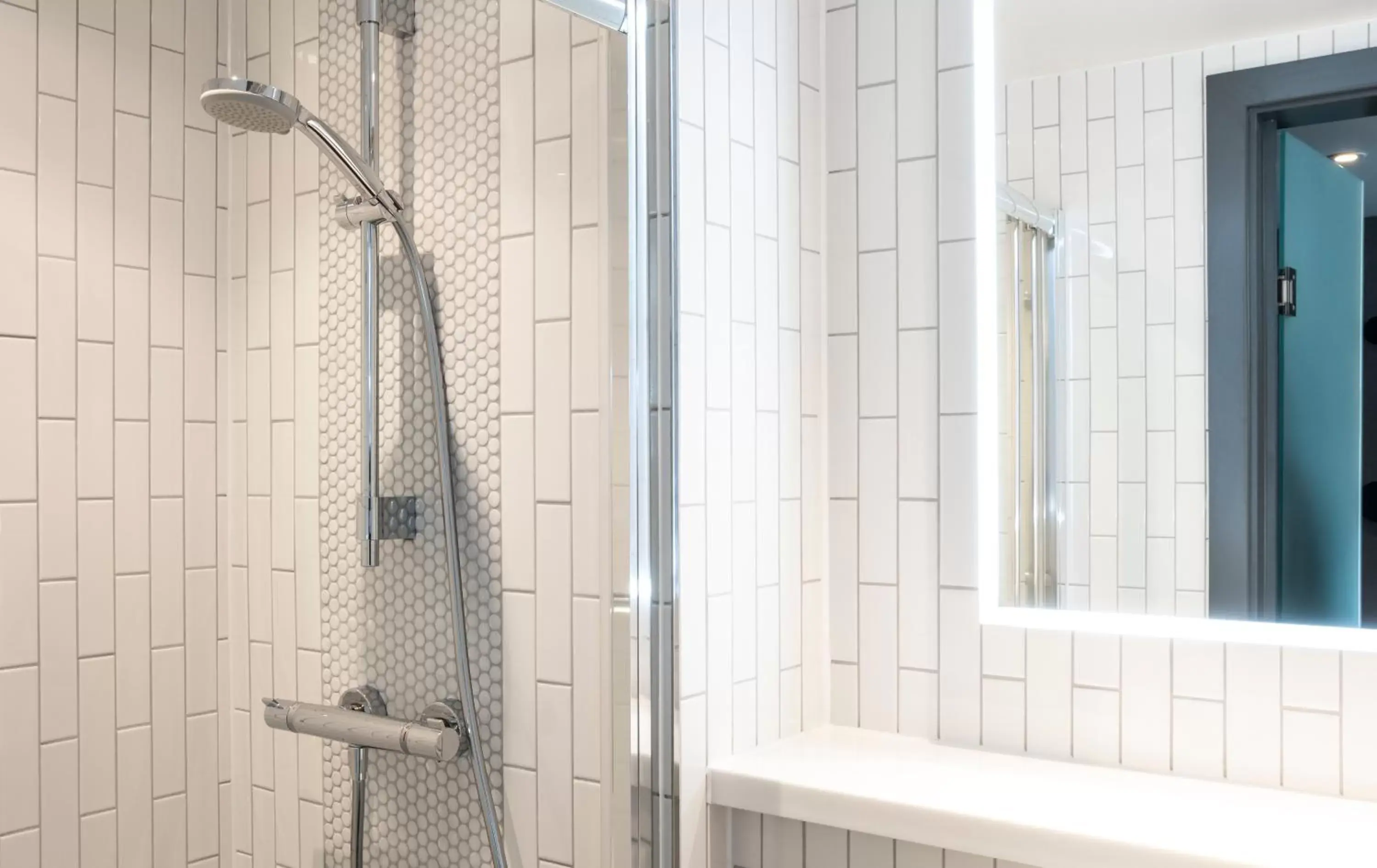 Shower, Bathroom in Point A Kensington Olympia