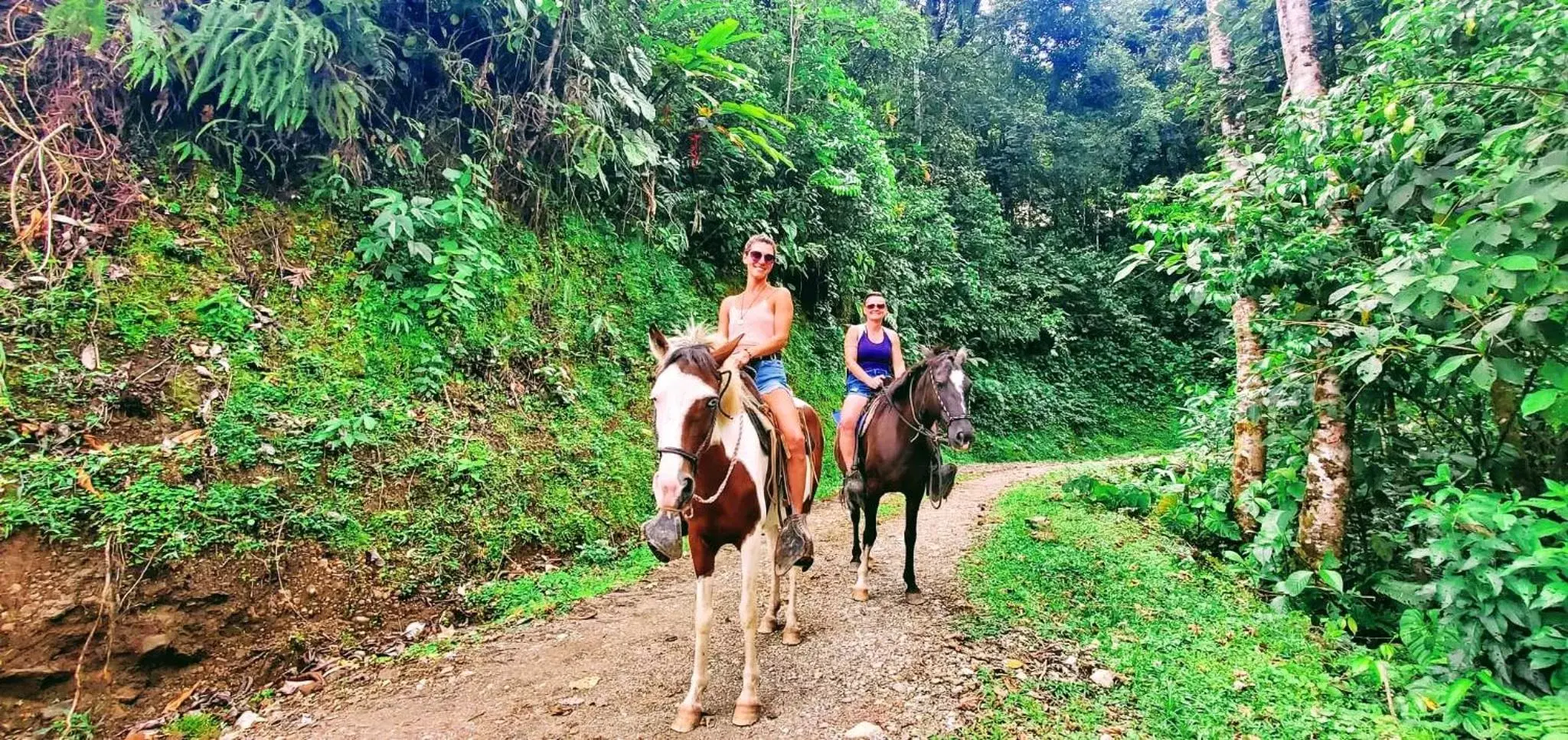 Horse-riding, Horseback Riding in Hotel Rivel - Adventure & Nature Retreat