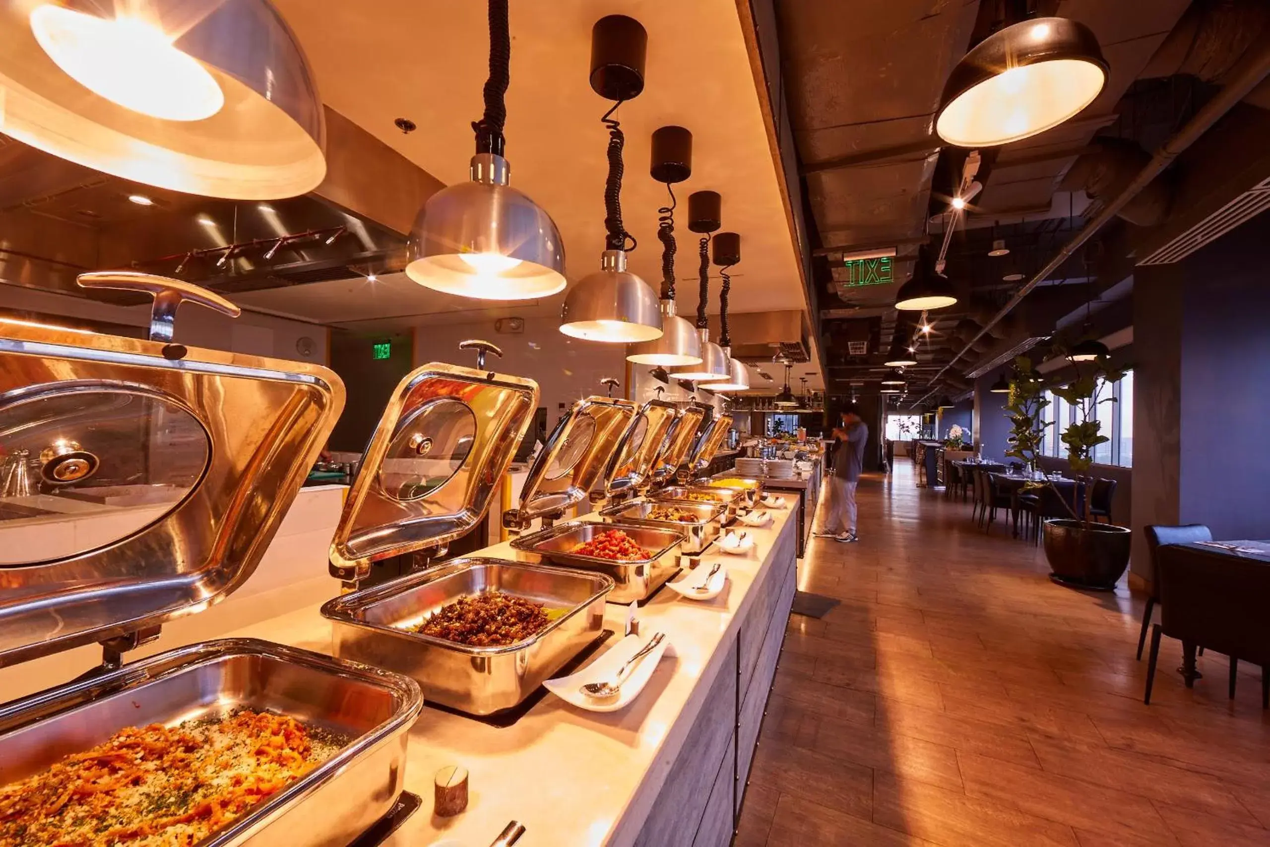 Restaurant/places to eat in Brittany Hotel BGC Restaurant/places to eat in Brittany Hotel BGC