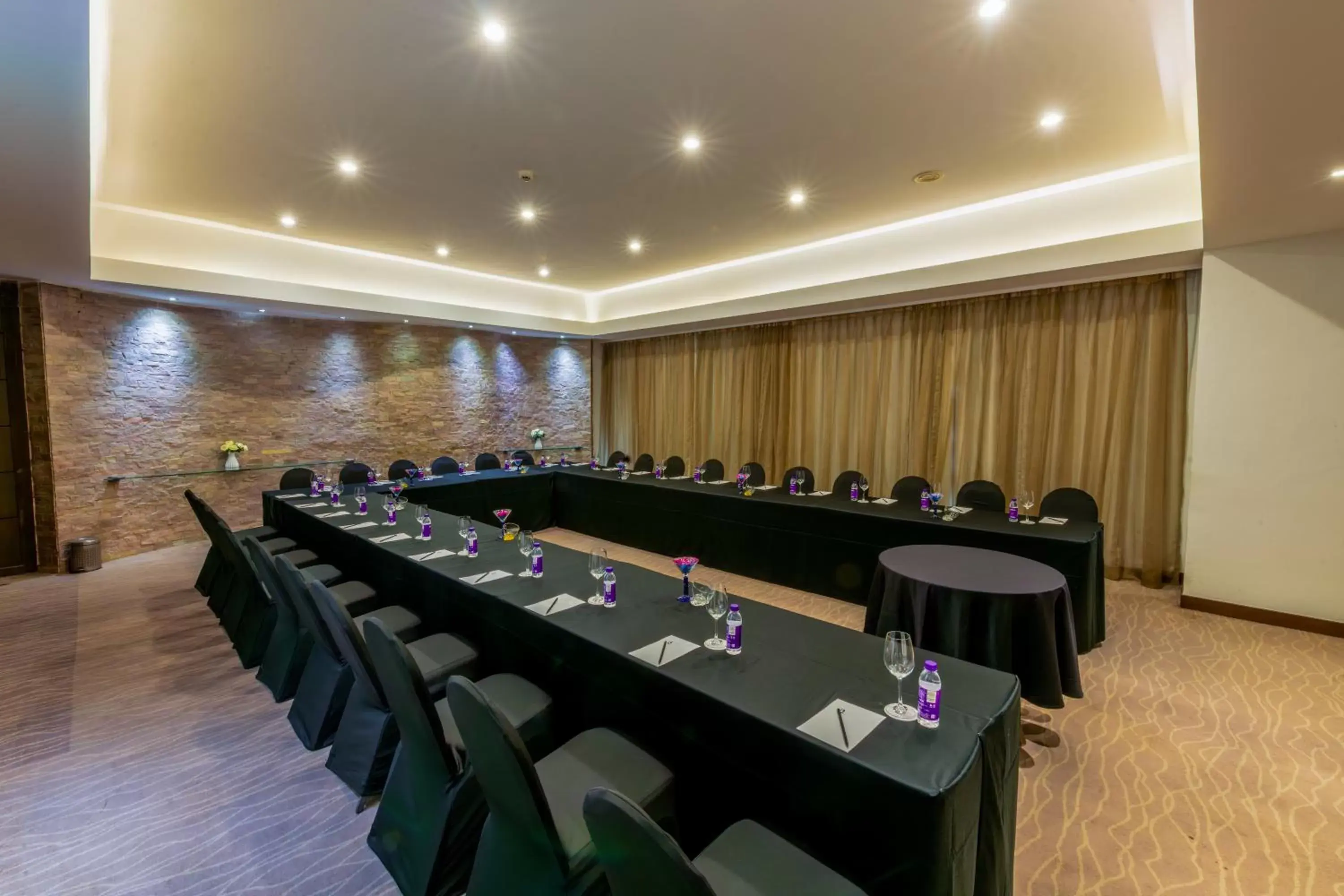 Meeting/conference room in O Hotel Pune