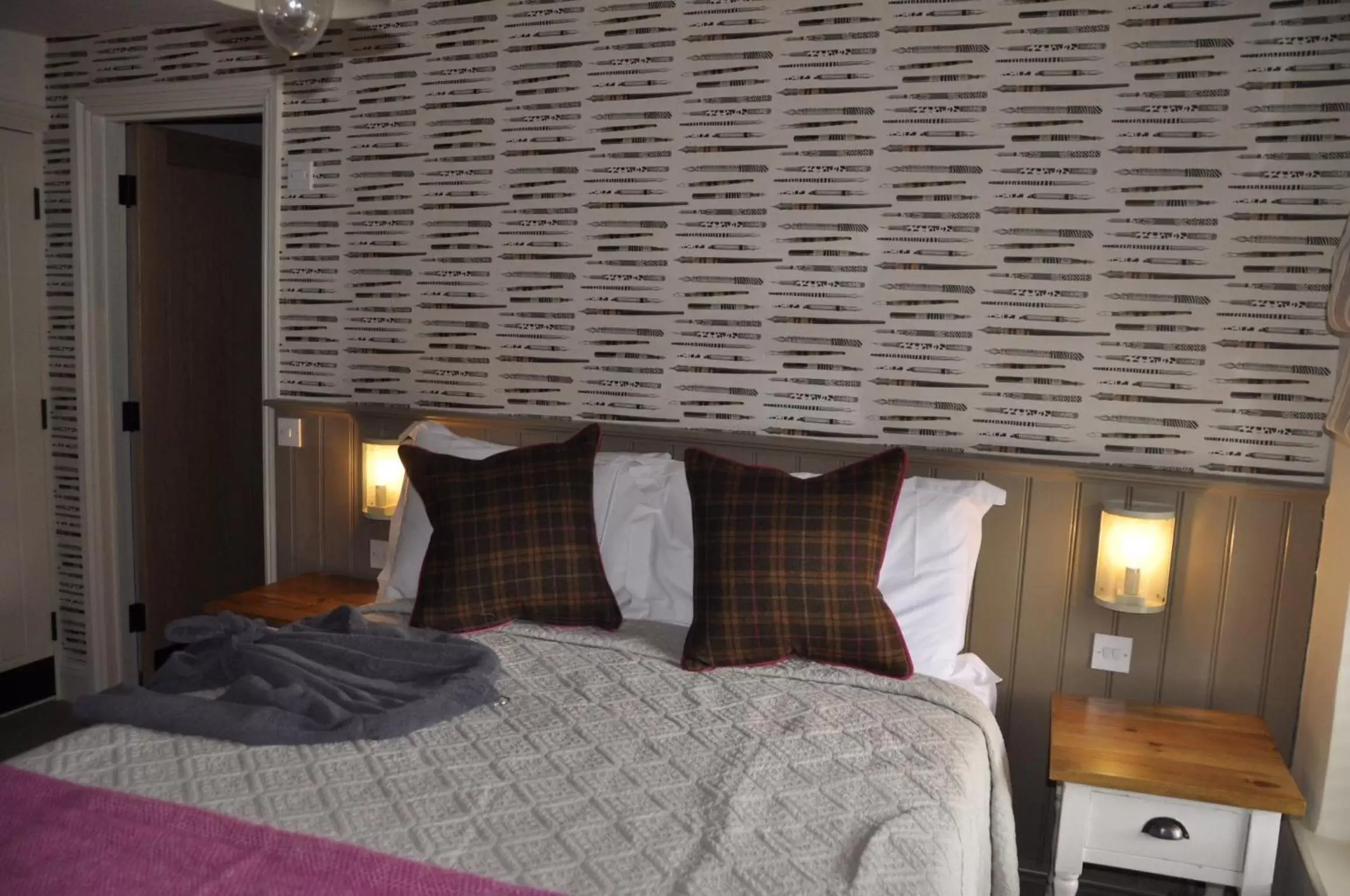 Bed in Higher Buck Inn