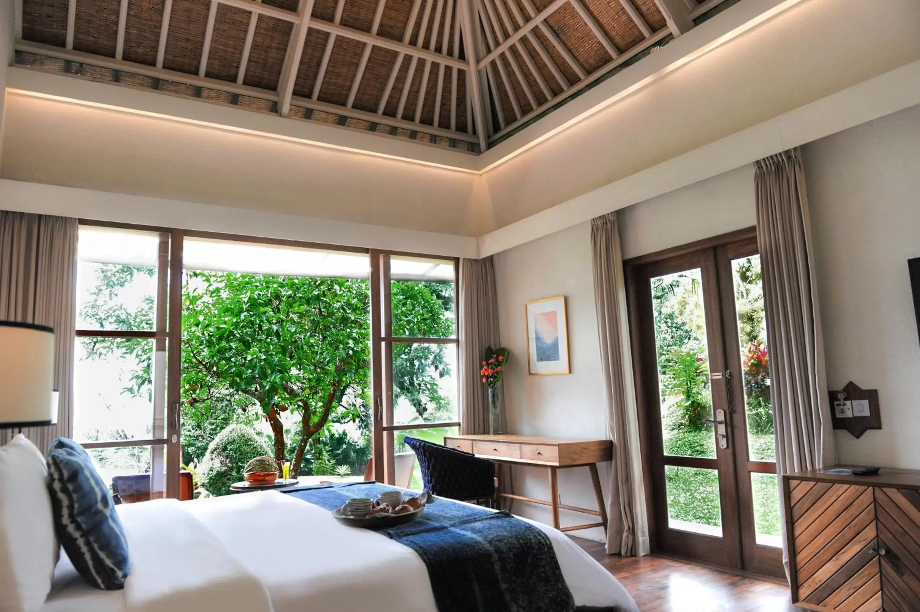 Photo of the whole room, Bed in Ijen Resort and Villas - The Hidden Paradise Photo of the whole room, Bed in Ijen Resort and Villas - The Hidden Paradise