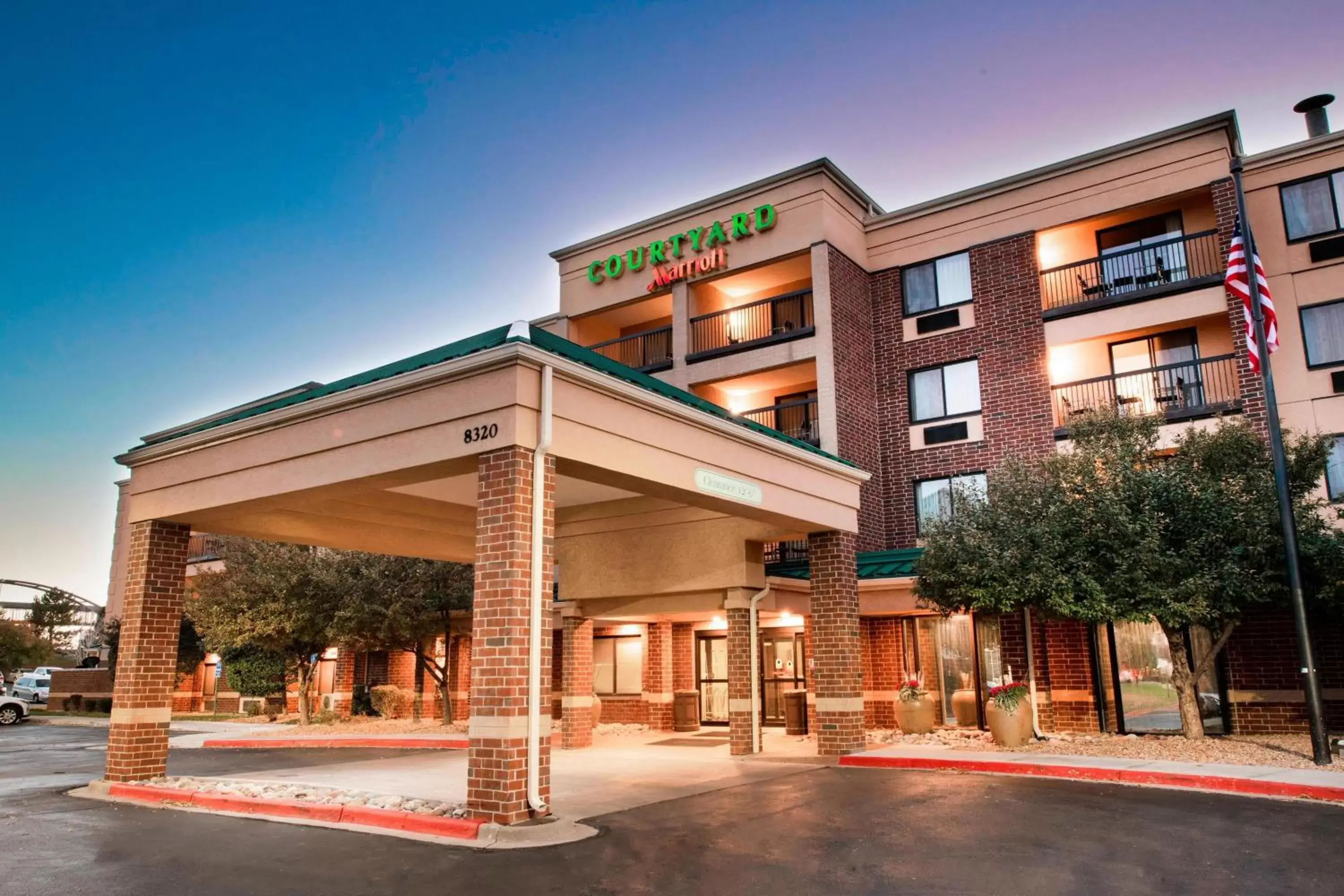 Property Building in Courtyard Denver South Park Meadows Mall