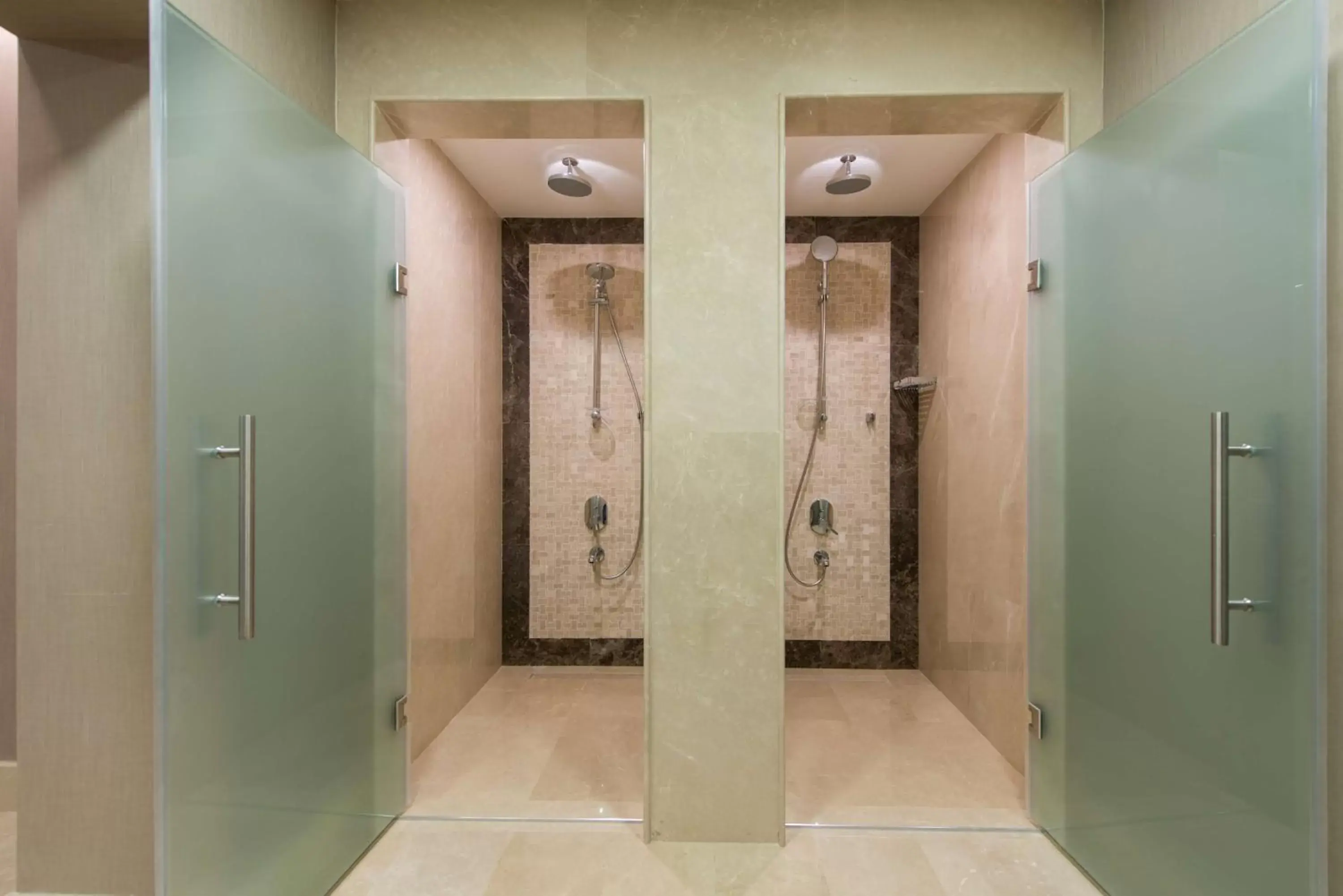 Spa and wellness centre/facilities, Bathroom in Radisson Blu Hotel, Ordu