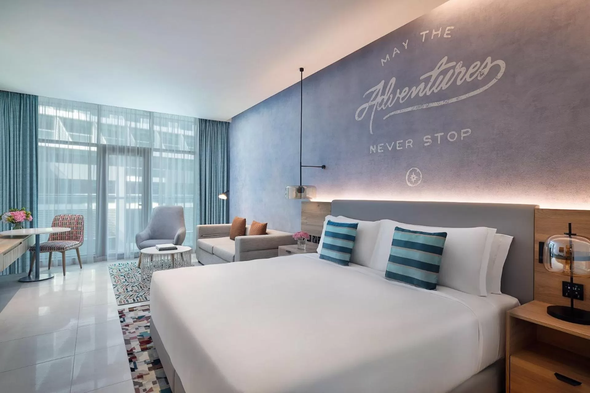 Photo of the whole room, Bed in NH Collection Dubai The Palm