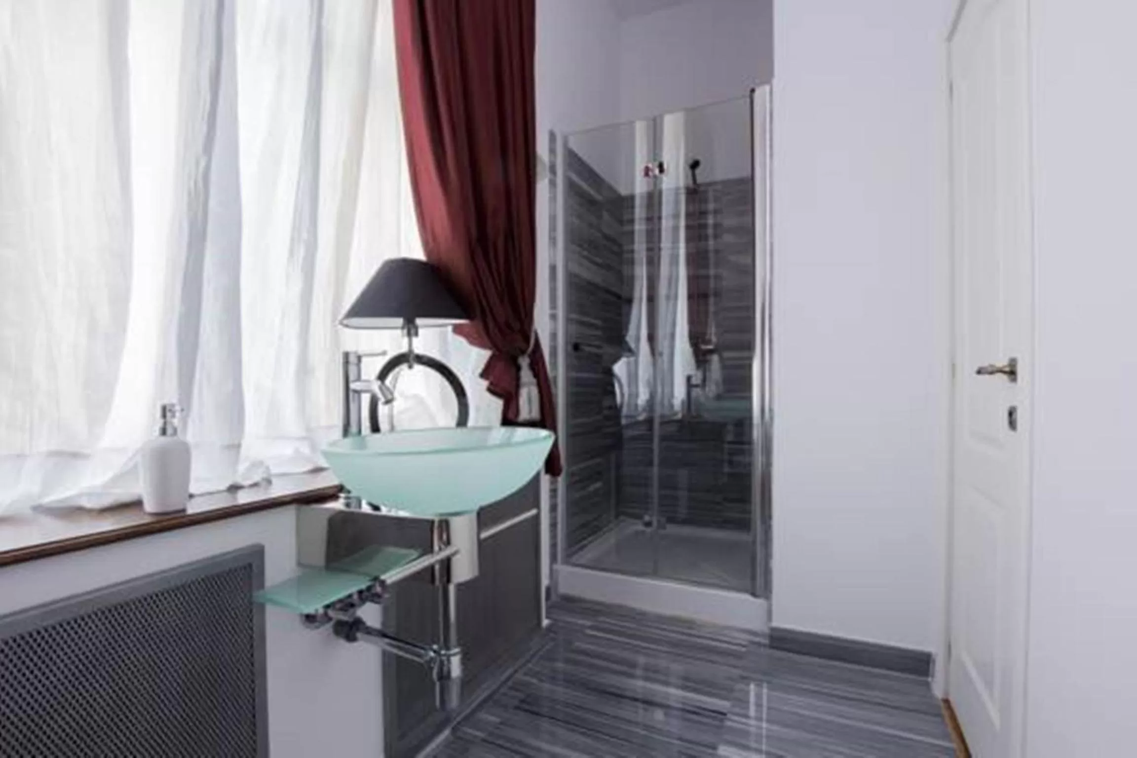 Bathroom in Grand Boutique Hotel