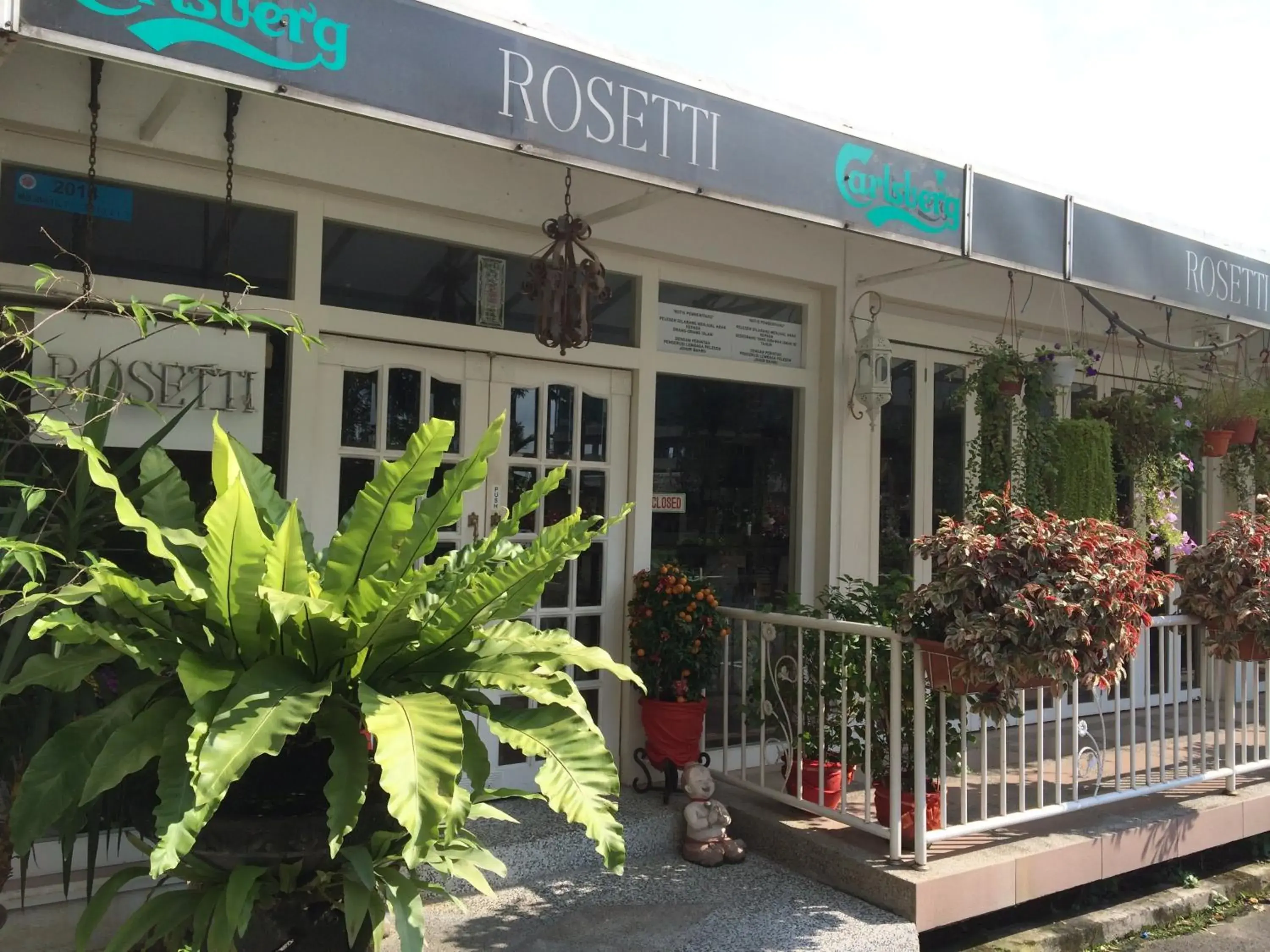 Lounge or bar in Straits View Hotel JB Lounge or bar in Straits View Hotel JB