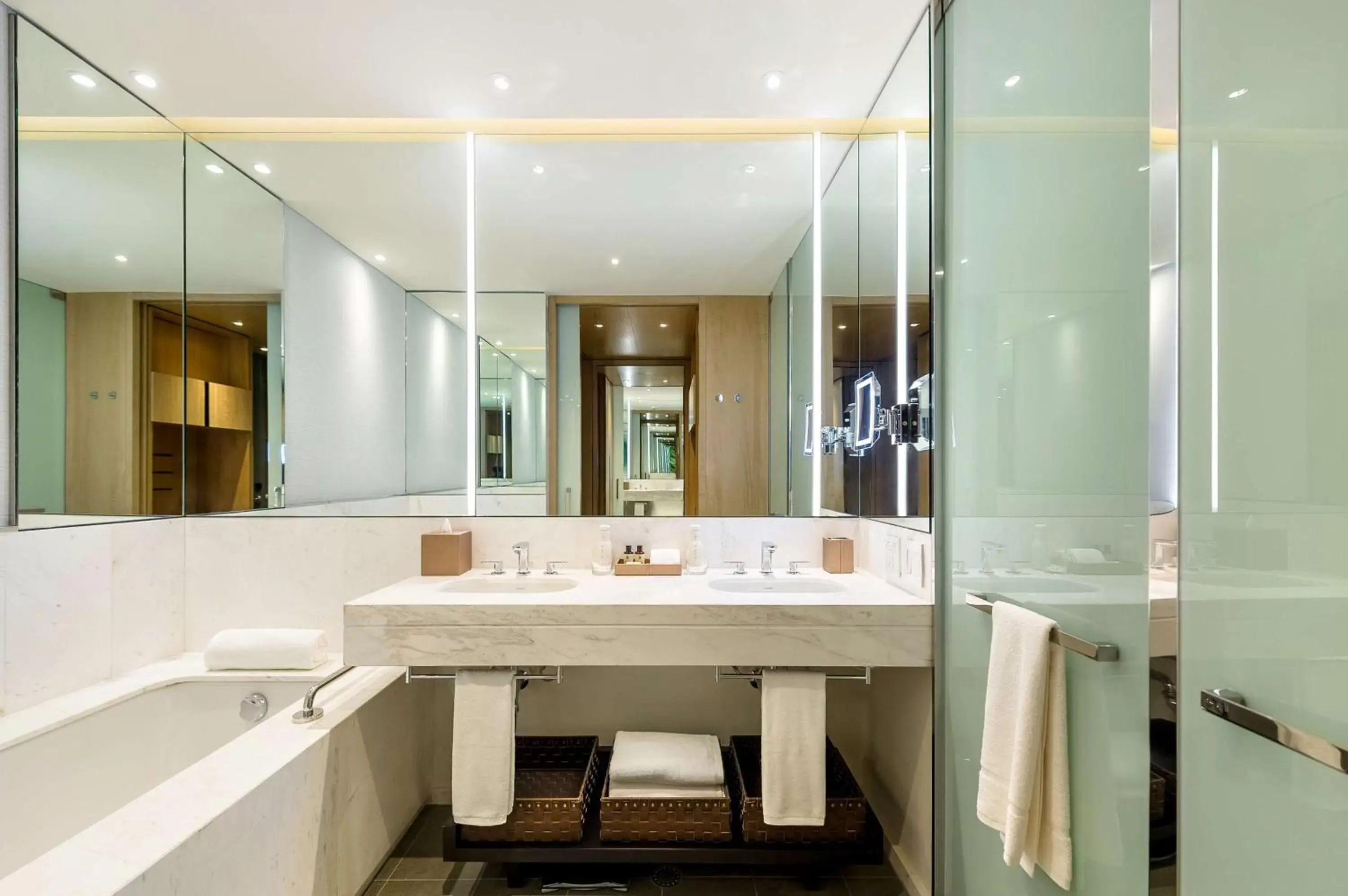 Bathroom in Grand Hyatt Bogota