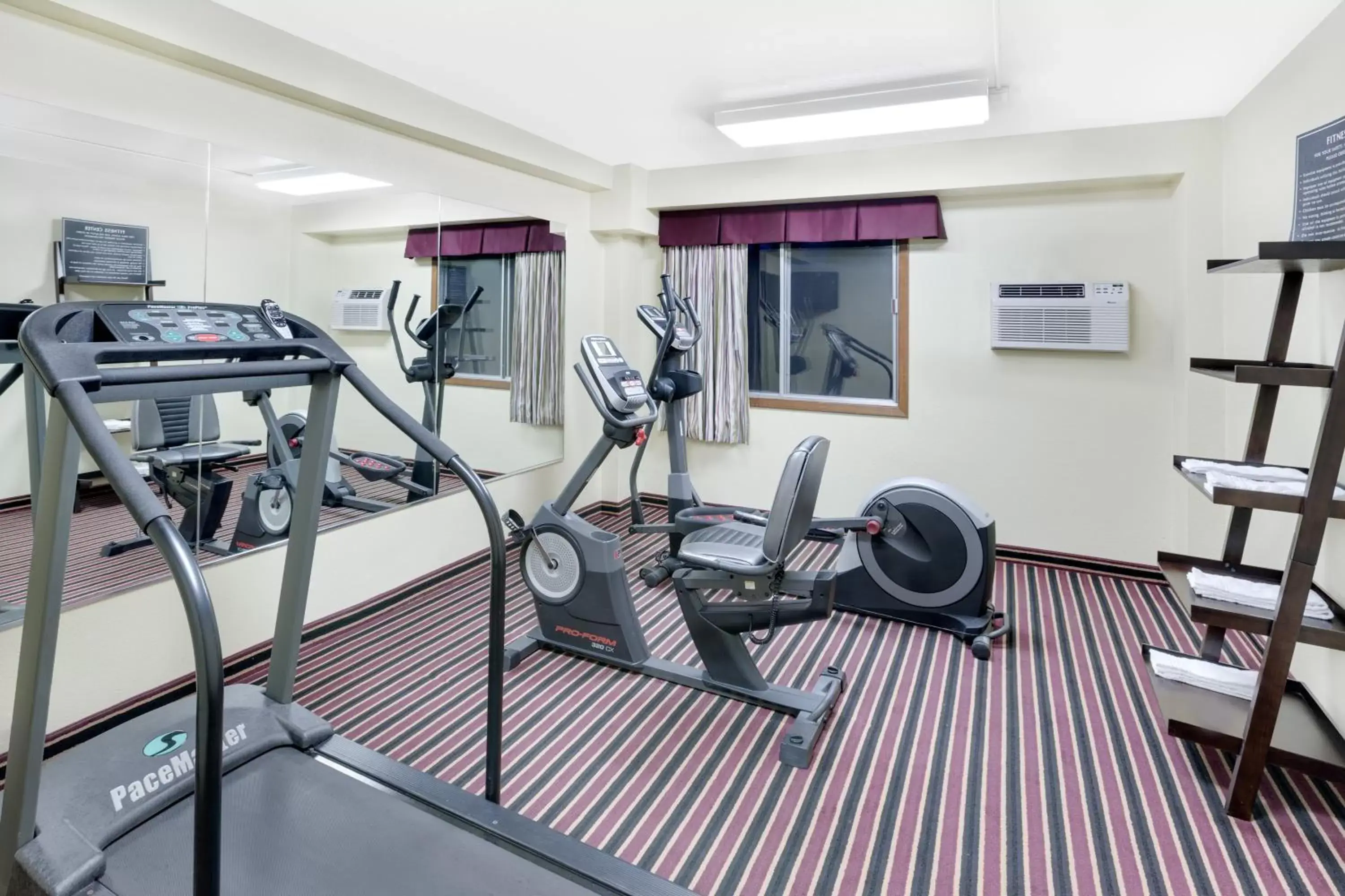 Fitness centre/facilities, Fitness Center/Facilities in Days Inn by Wyndham Newton