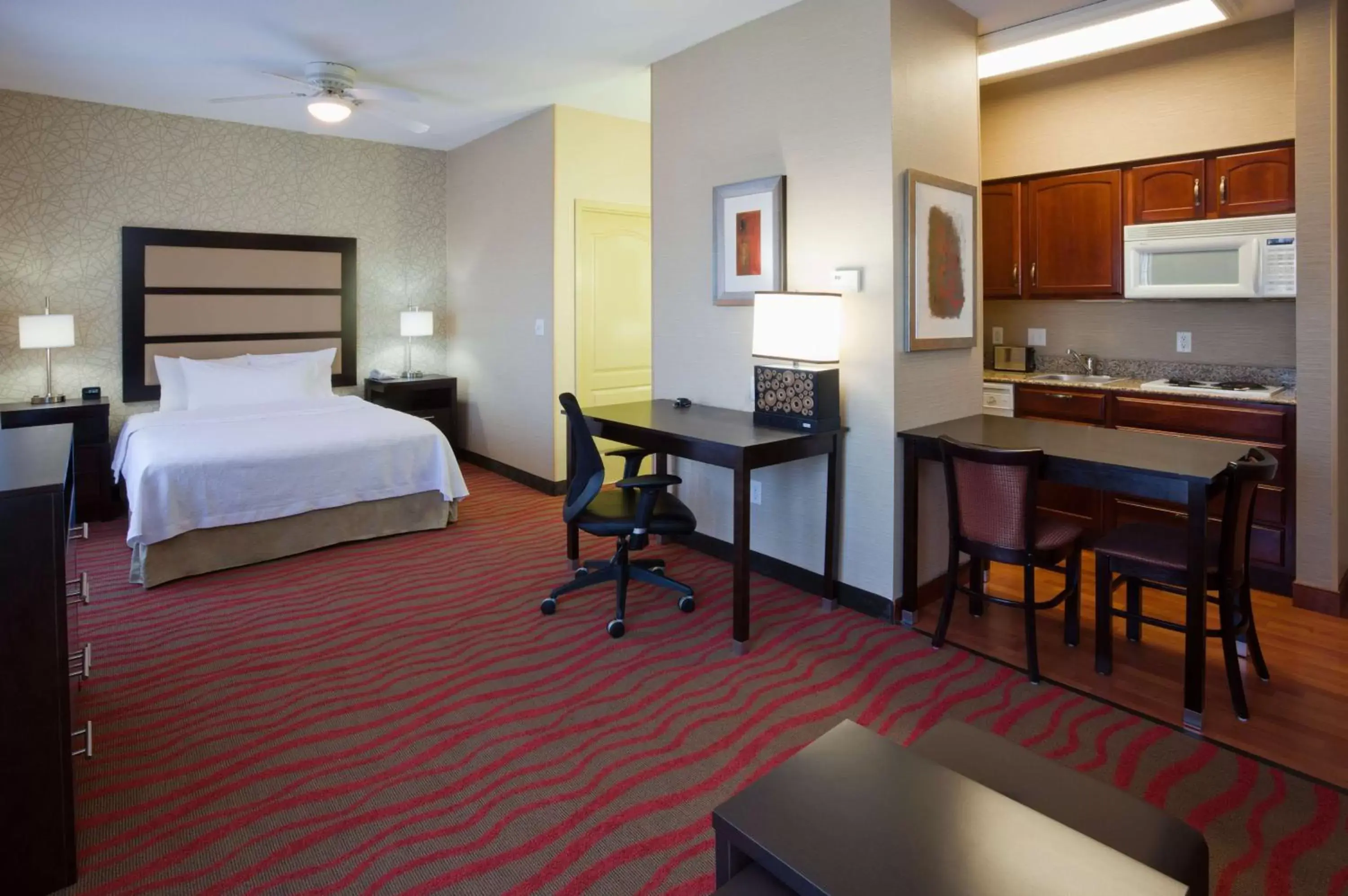 Bed in Homewood Suites by Hilton Sioux Falls