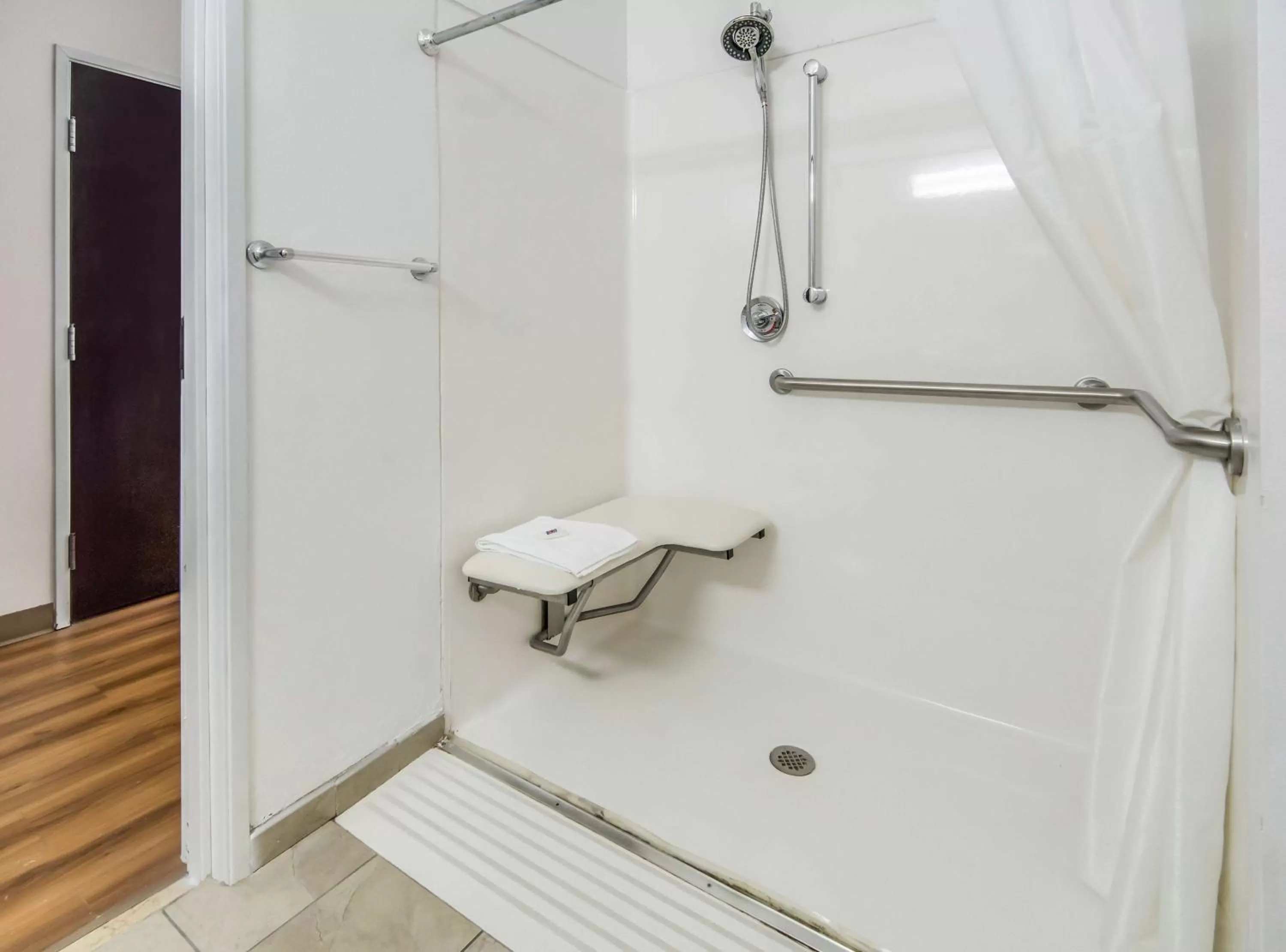 Bathroom in Motel 6-Cleburne, TX