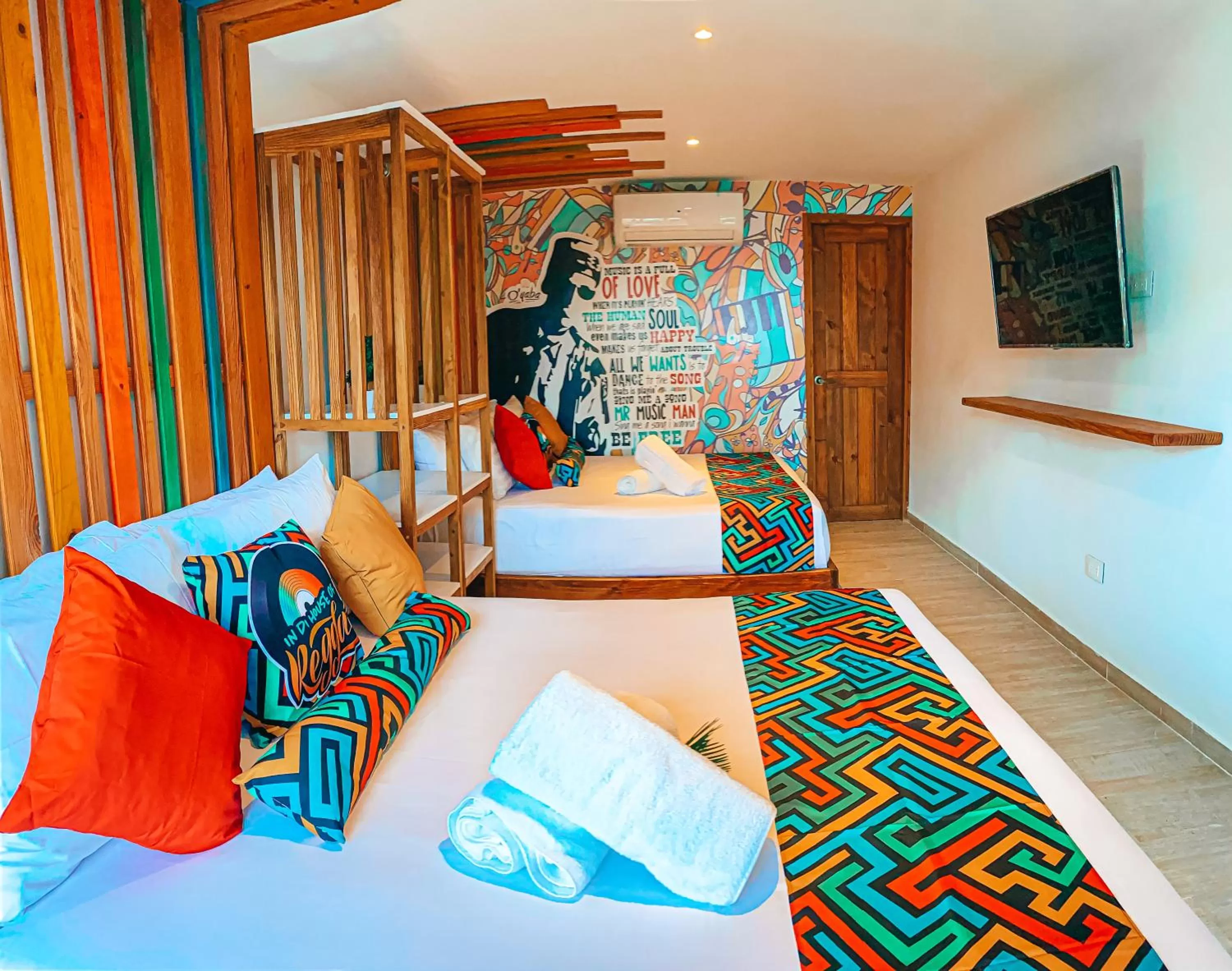 Bedroom, Bed in In Di House of Reggae Boutique