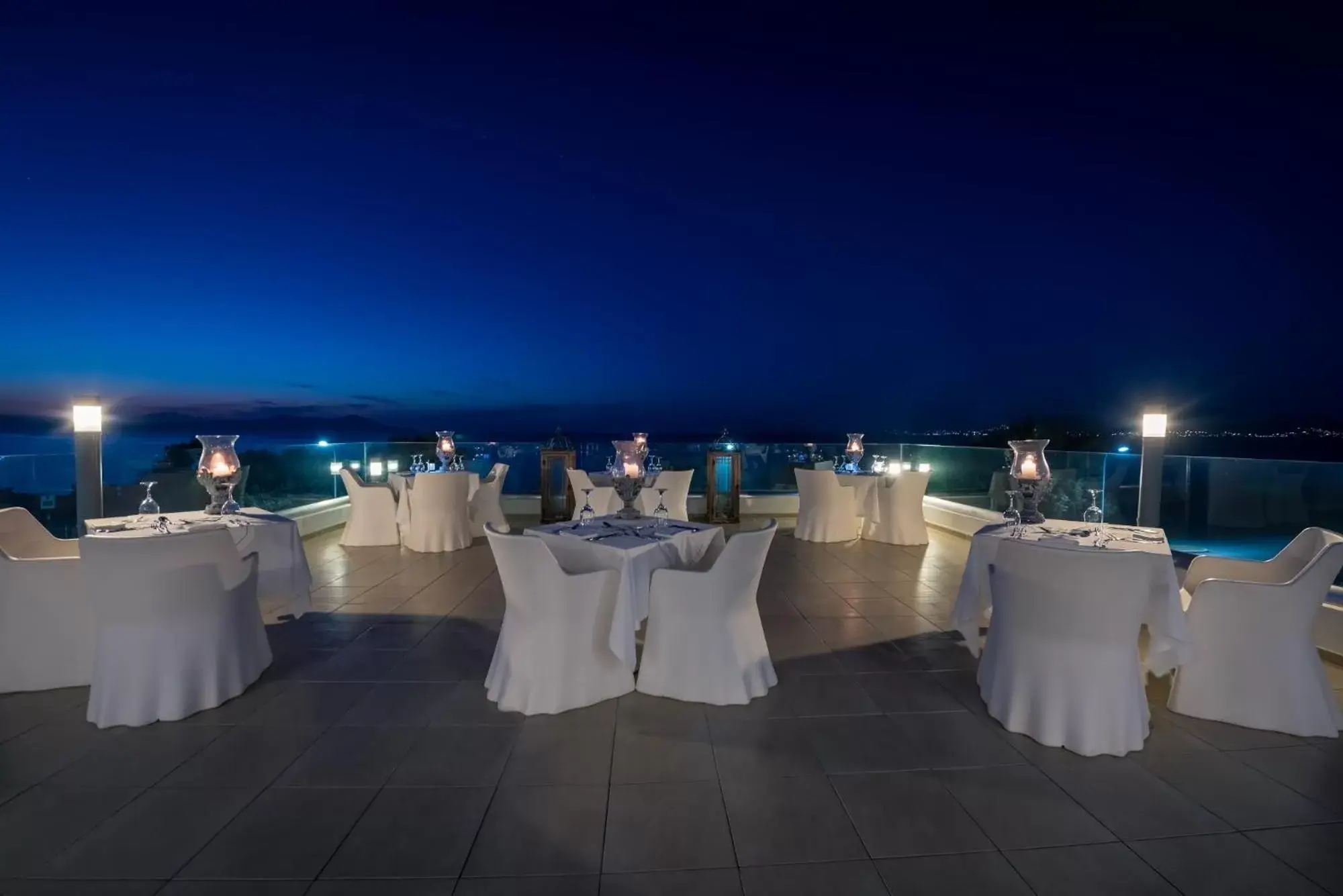 Restaurant/places to eat, Banquet Facilities in Diamond Deluxe Hotel - Adults Only