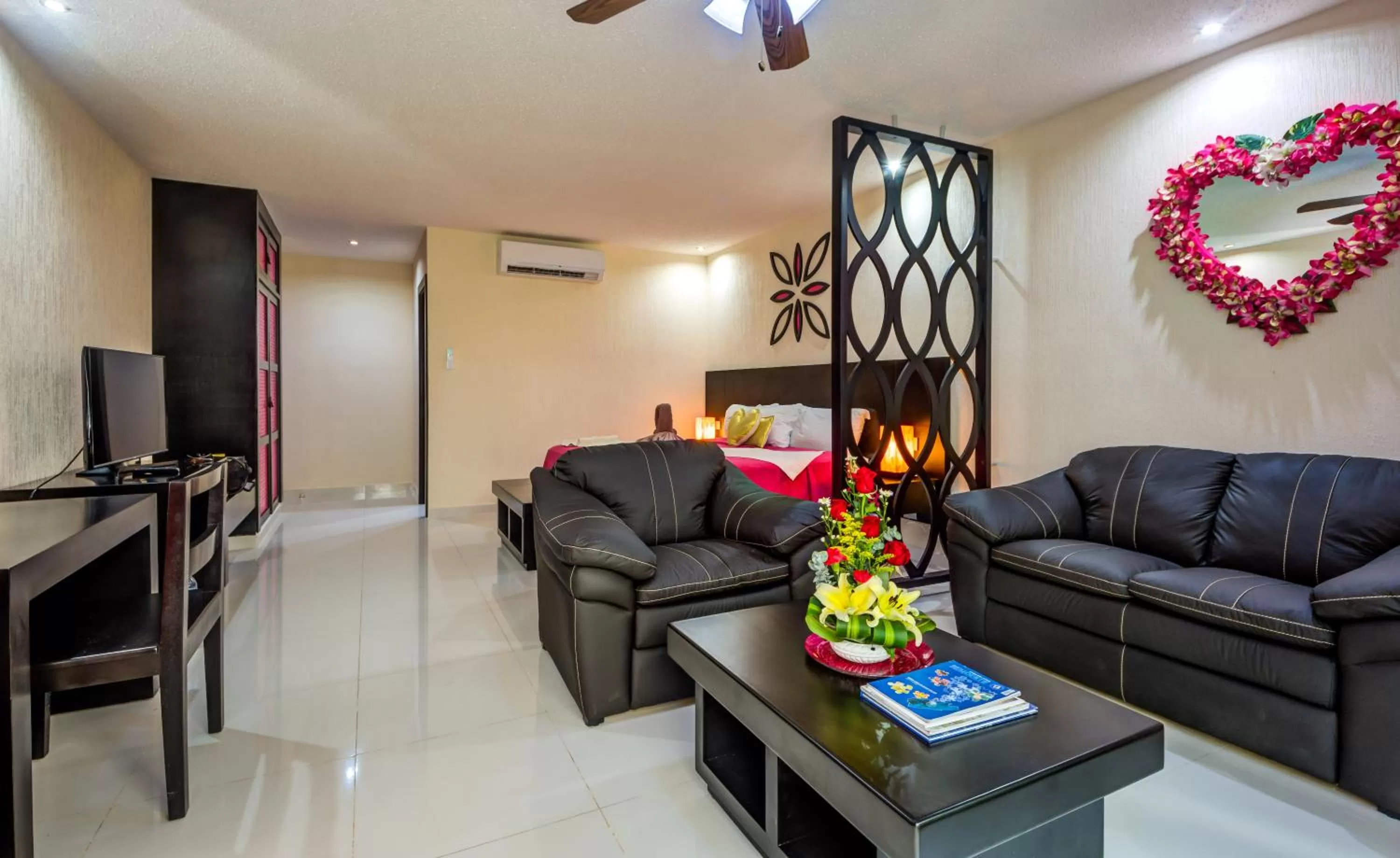 Coffee/tea facilities in Suites Corazon