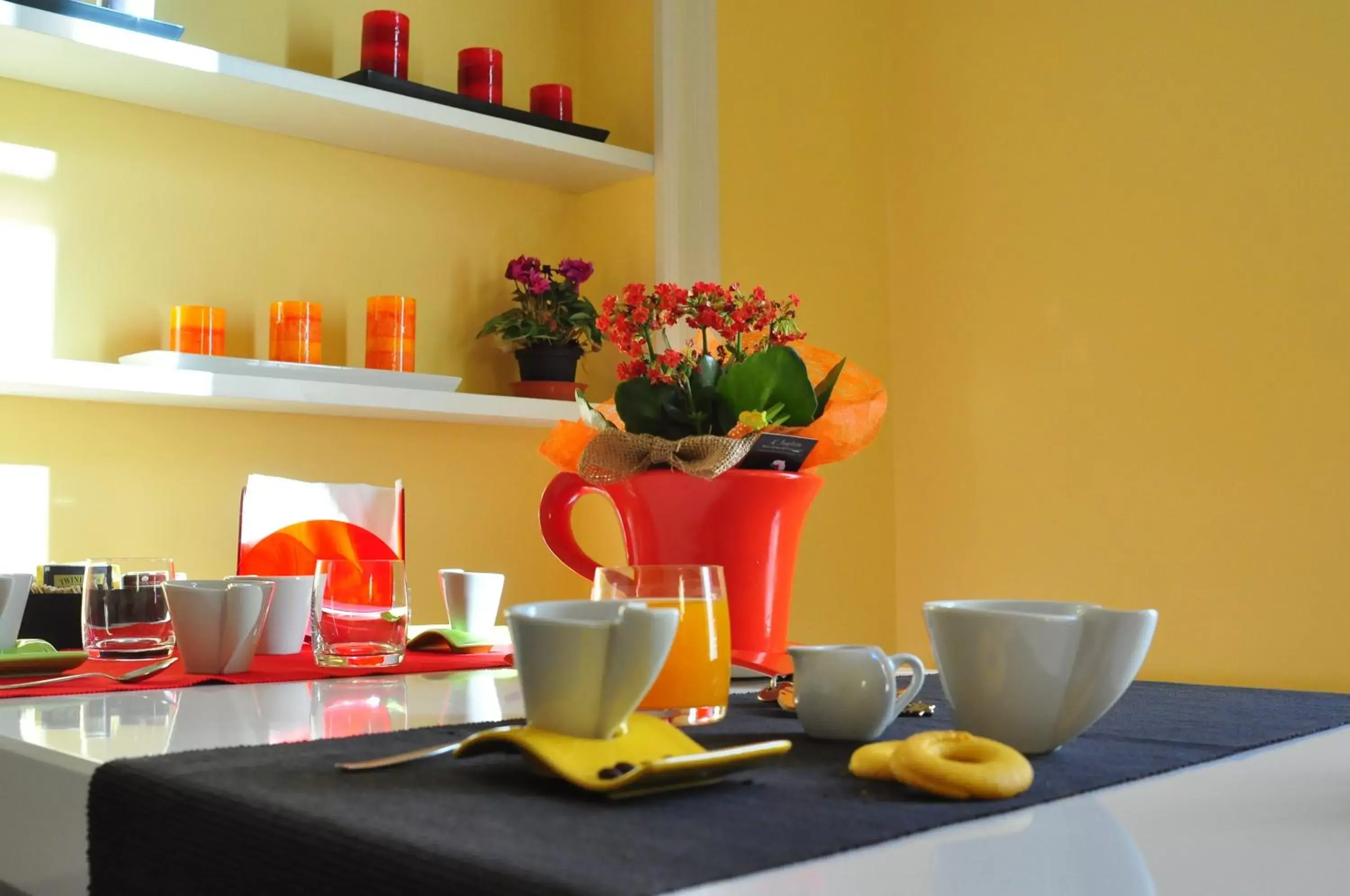 Coffee/tea facilities, Breakfast in B&B Da Rì