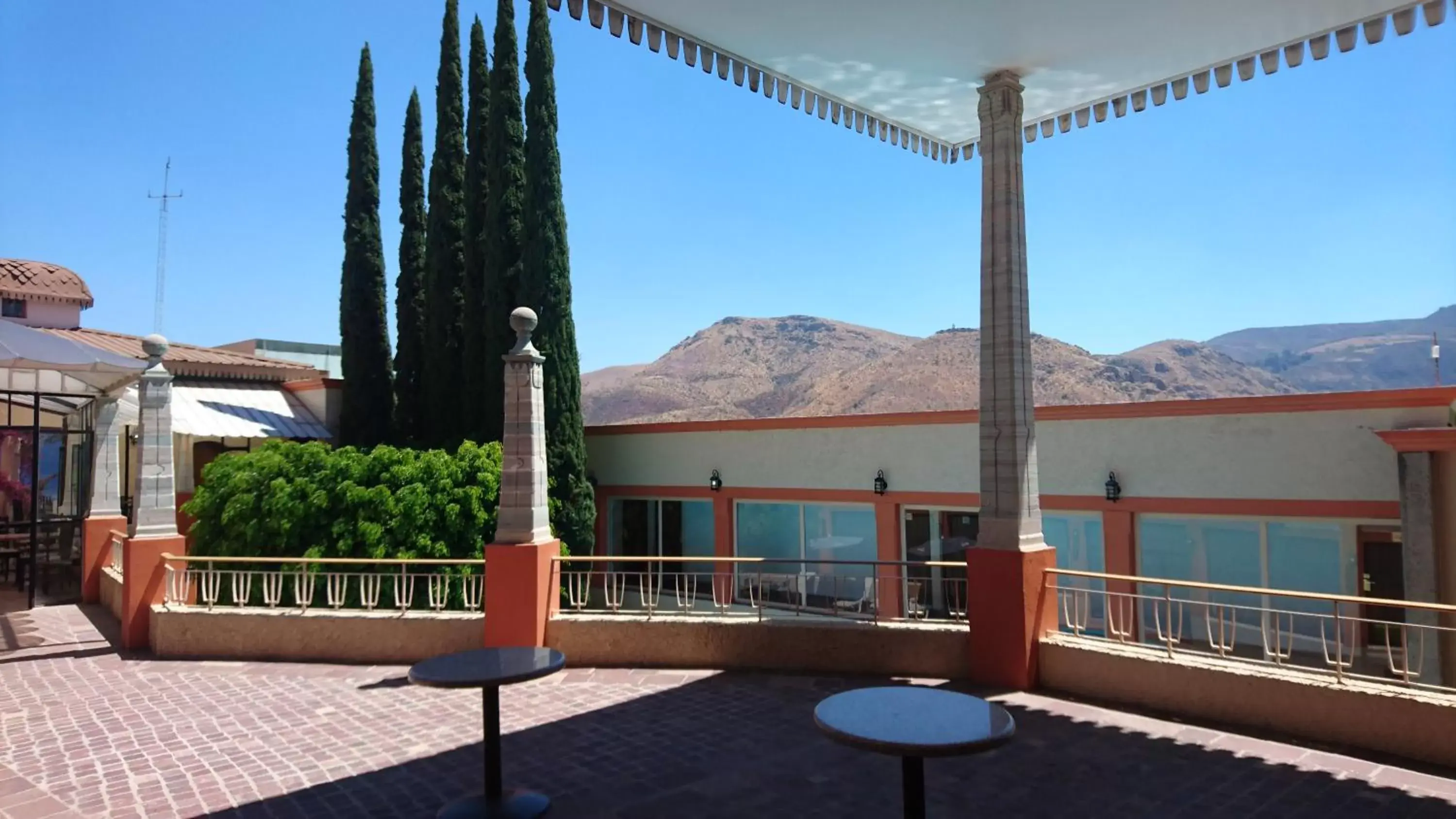 Balcony/Terrace, Mountain View in Hotel Paseo de la Presa