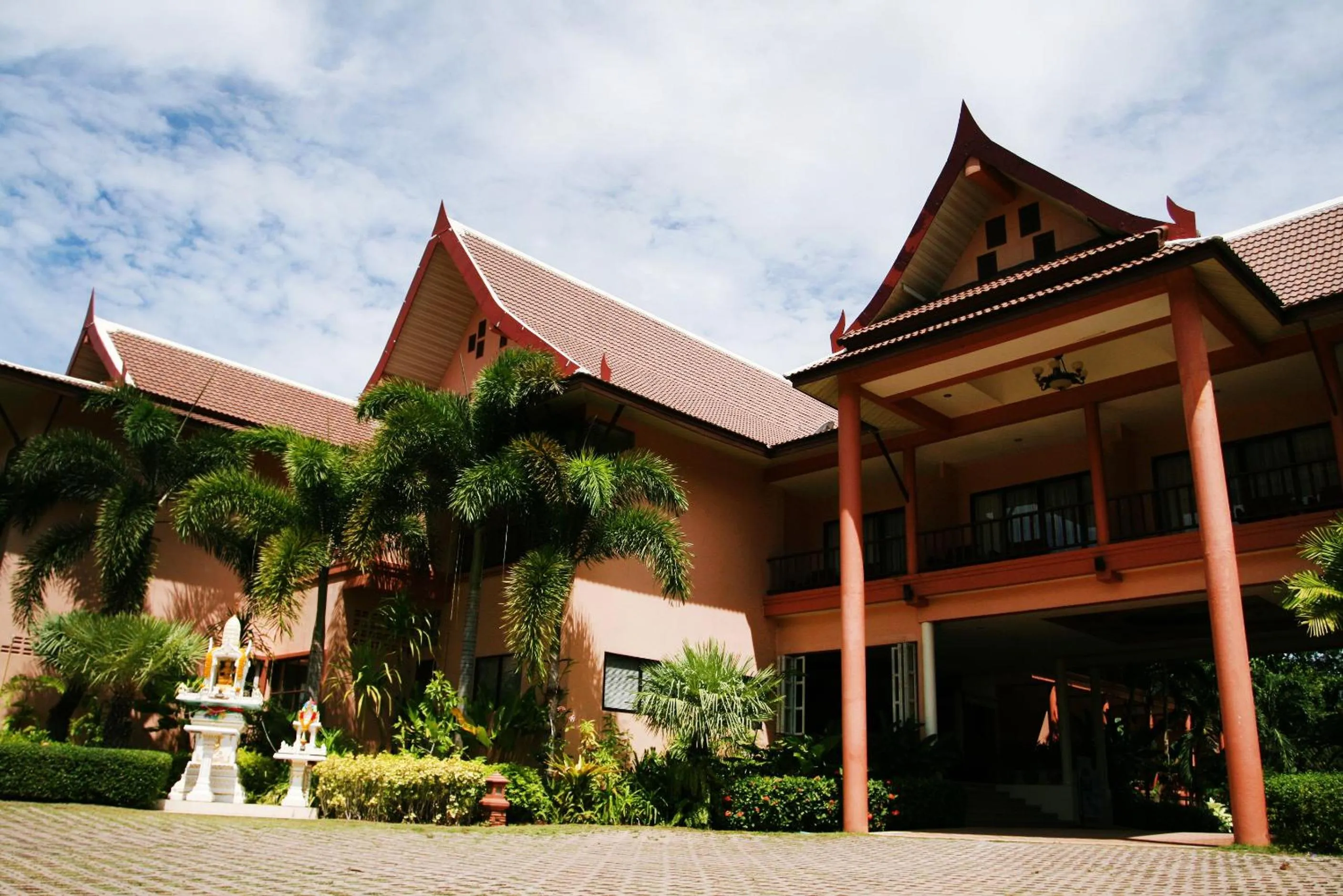 Facade/entrance in Lanta Casuarina Beach Resort - SHA Plus