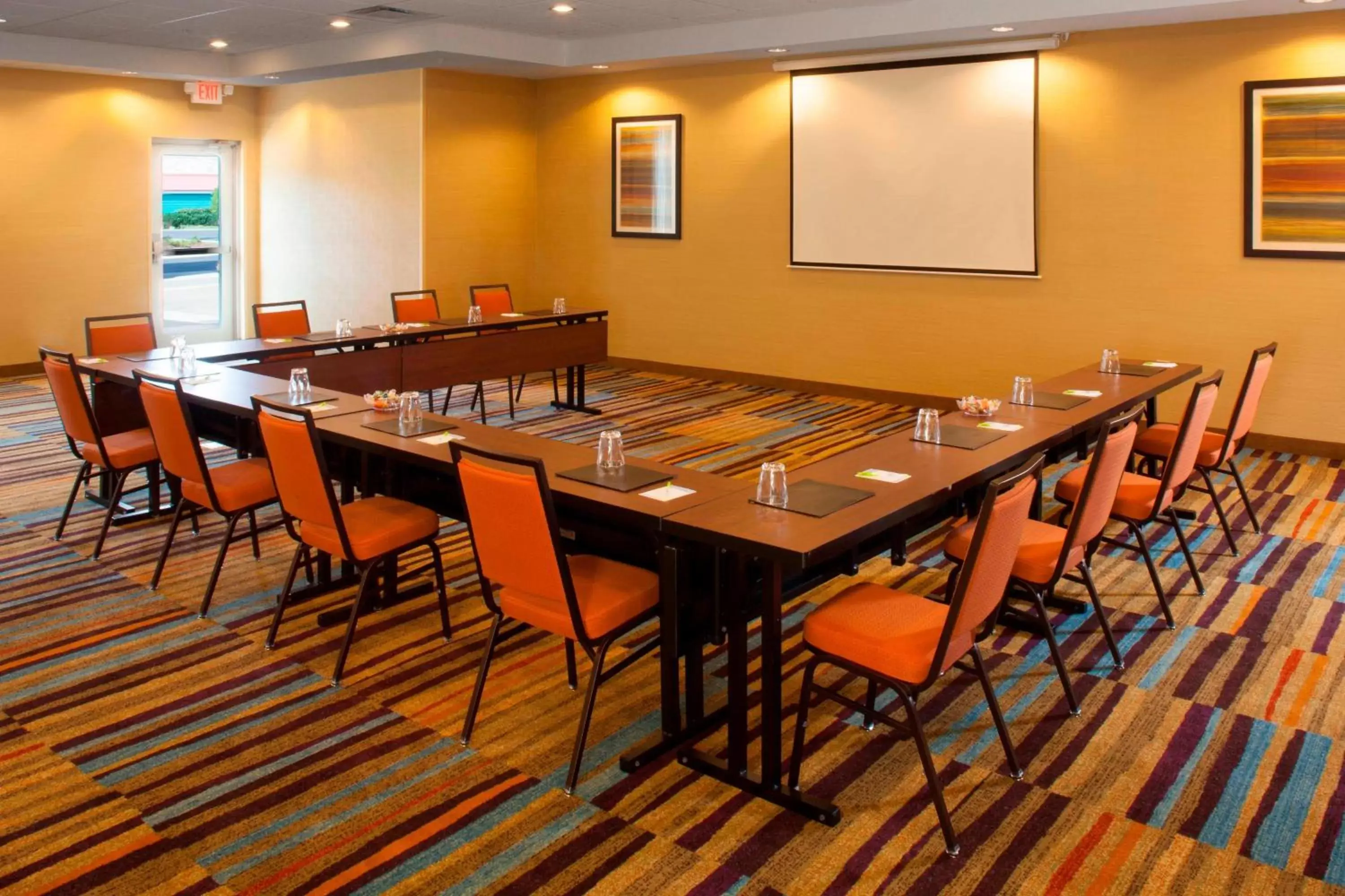 Meeting/conference room in Fairfield Inn & Suites by Marriott Atlanta Gwinnett Place