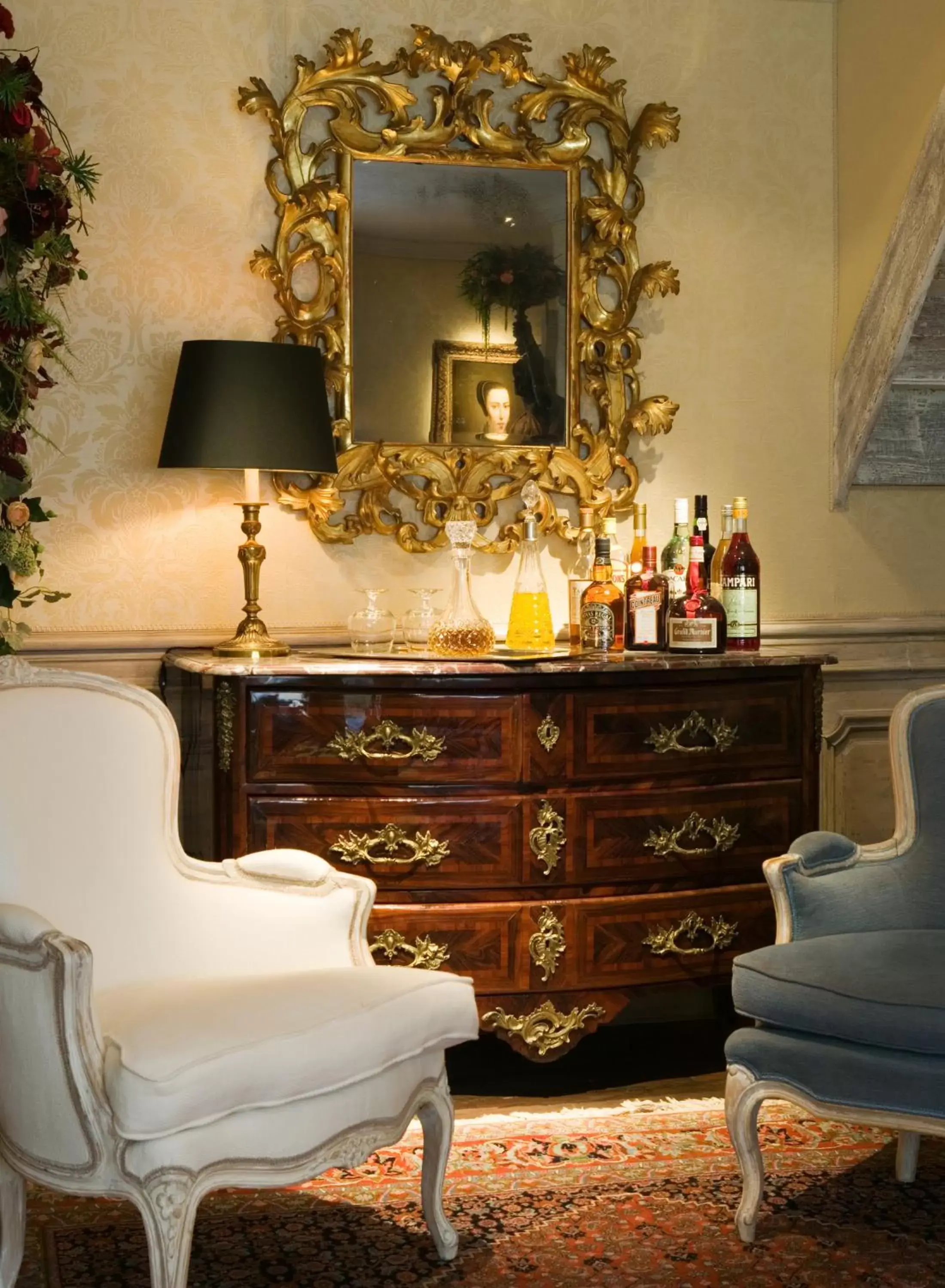 Lounge or bar in Relais Bourgondisch Cruyce, A Luxe Worldwide Hotel