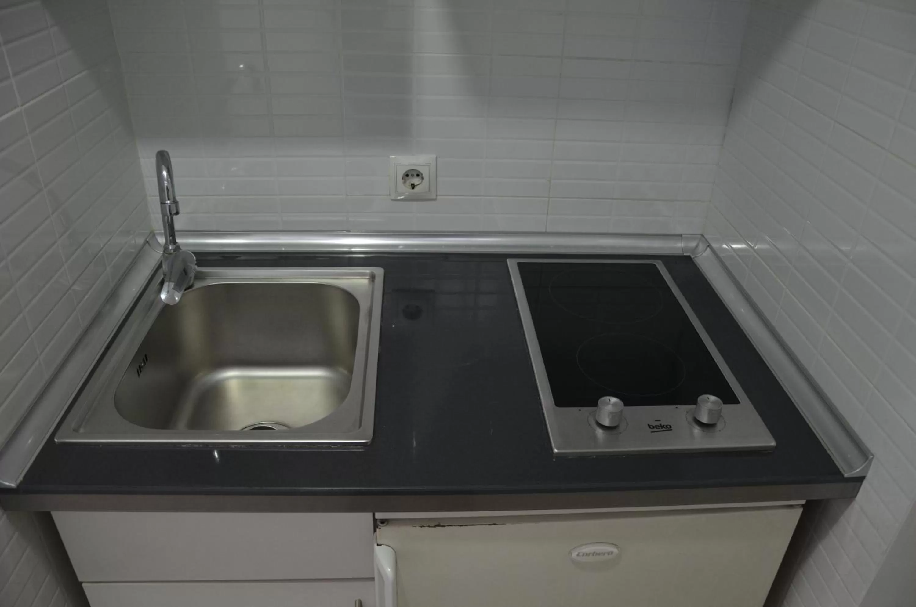 Kitchen or kitchenette in Boutique Urban Madrid Serrano