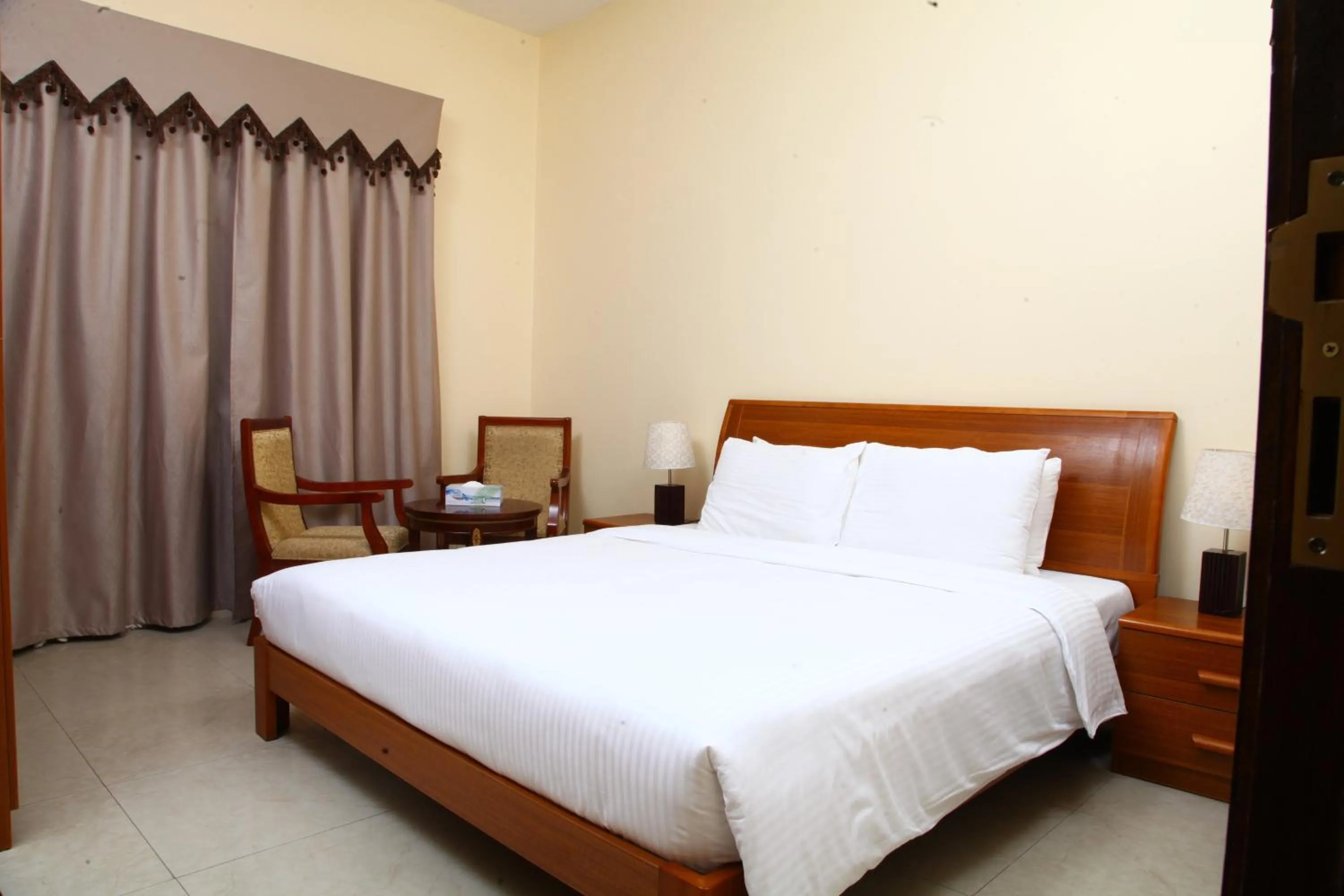 Bed in Dream Palace Hotel