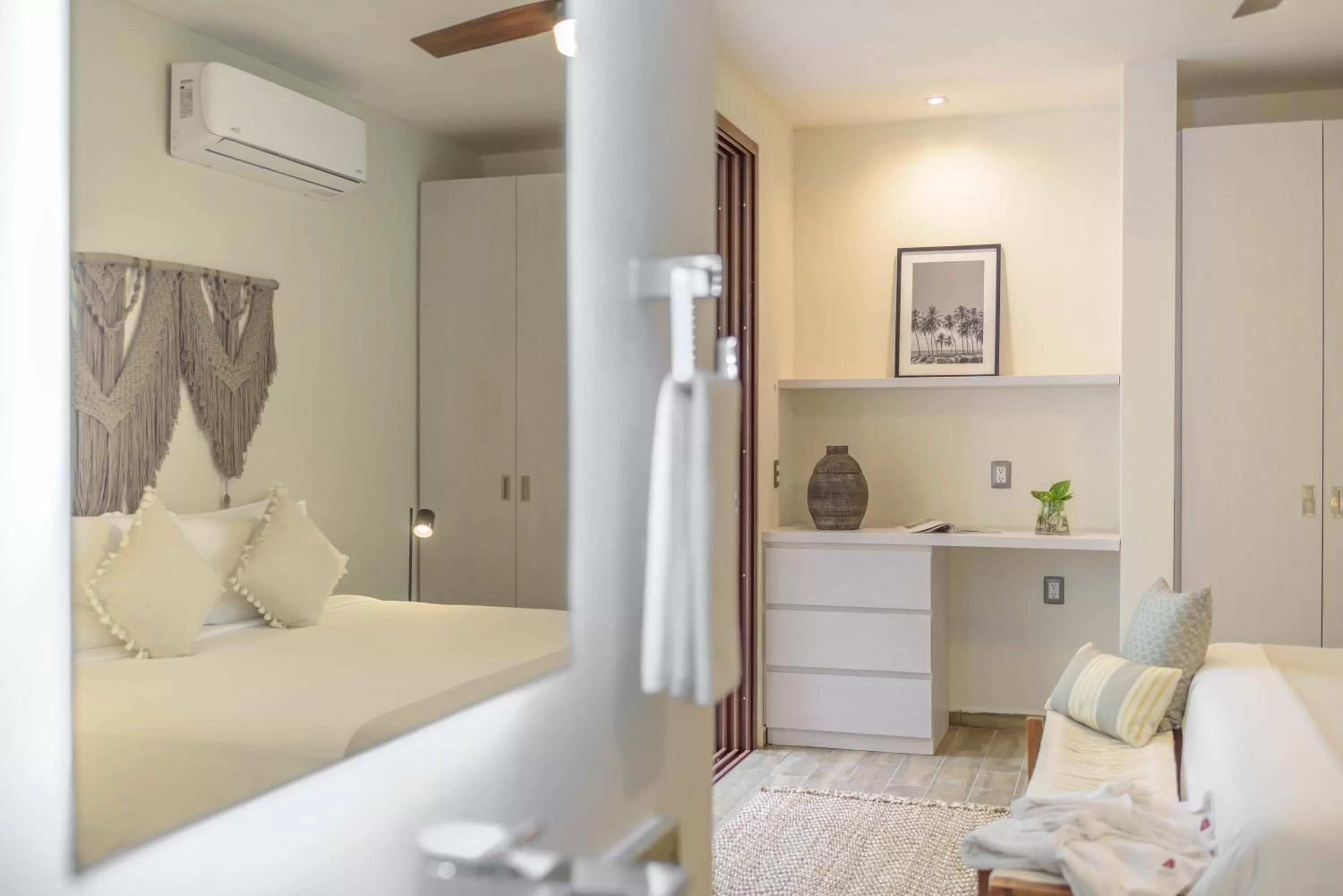 Bathroom, Bed in KASA Hotel Kuyen - Adults Only