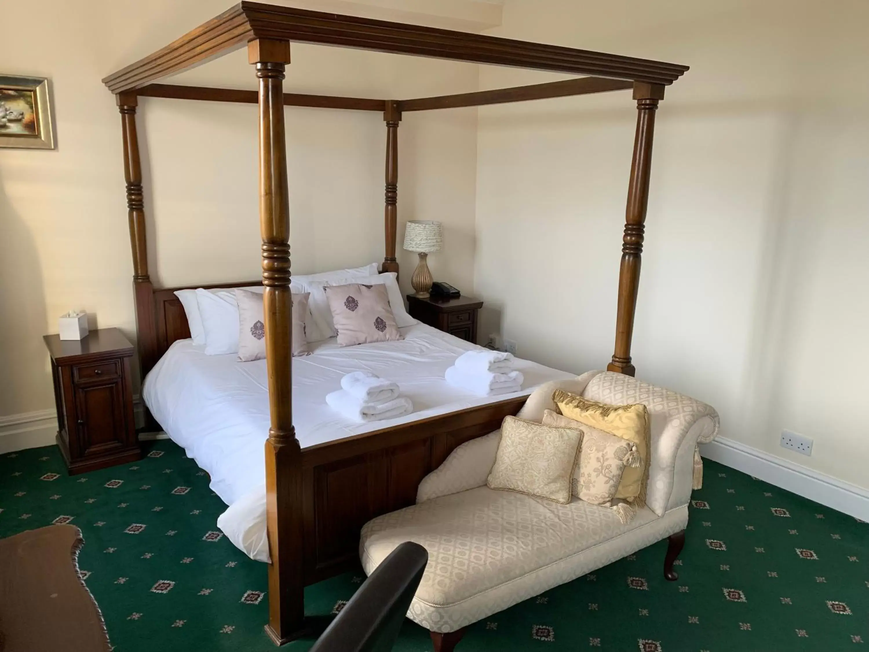 Bedroom, Bed in The Grange Hotel Brent Knoll