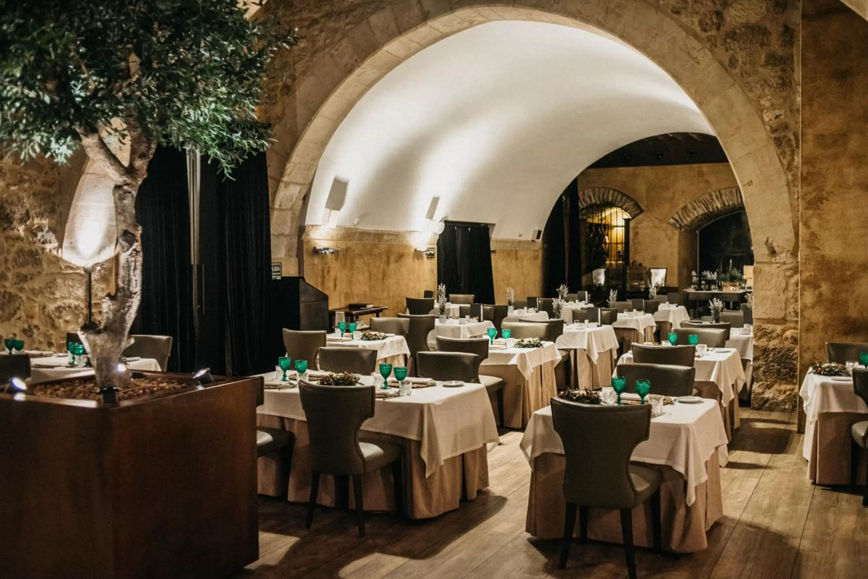 Banquet/Function facilities, Restaurant/Places to Eat in Hospes Palacio de San Esteban