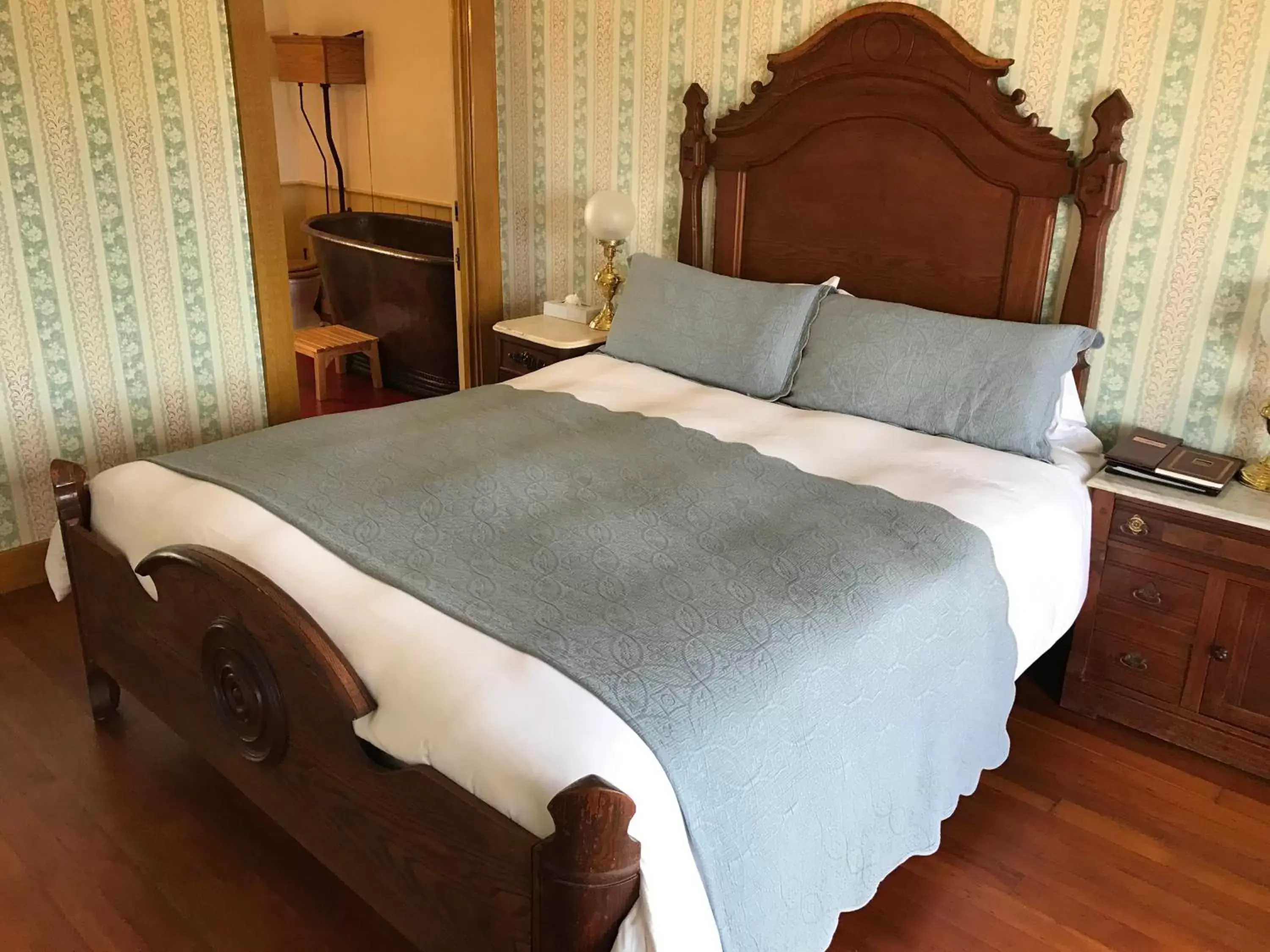 Two-Bedroom Suite in Cosmopolitan Hotel Two-Bedroom Suite in Cosmopolitan Hotel