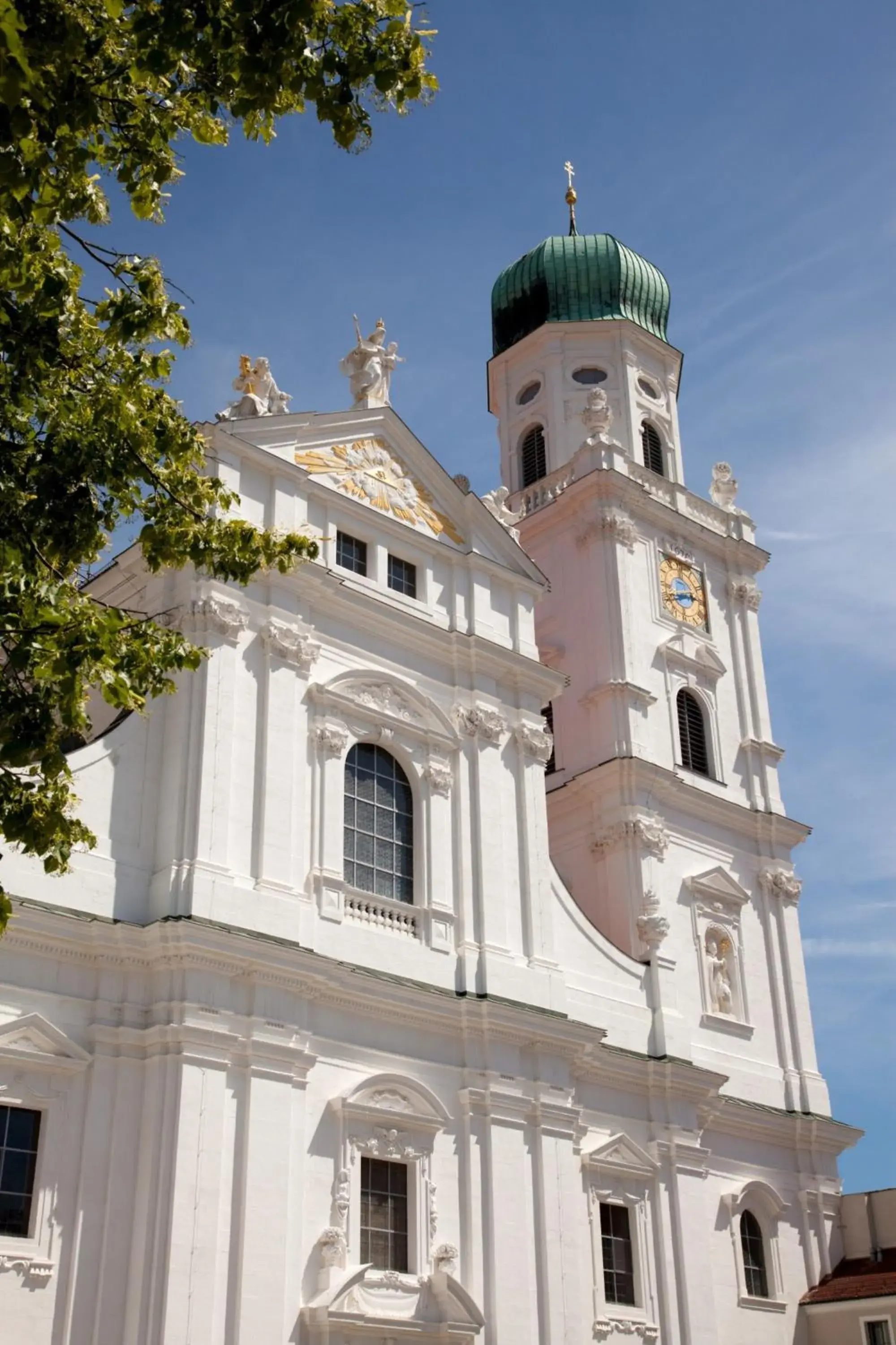 Nearby landmark in IBB Hotel Passau Sued