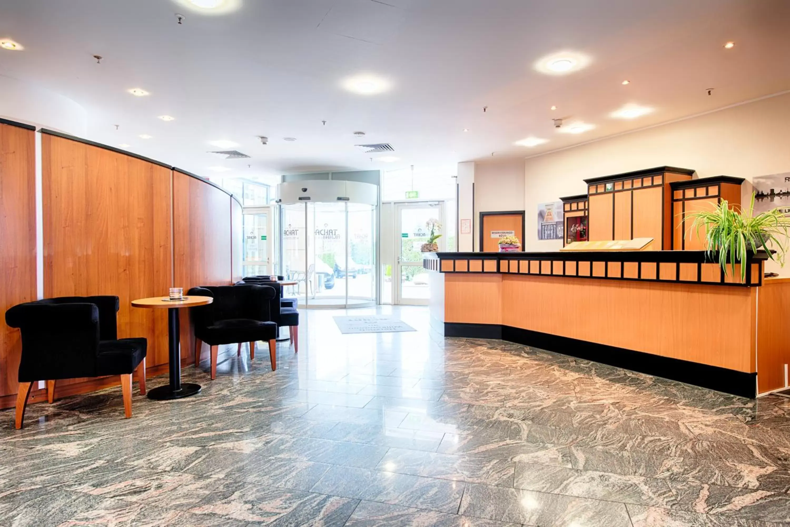 Lobby or reception in ACHAT Hotel Bochum Dortmund Lobby or reception in ACHAT Hotel Bochum Dortmund