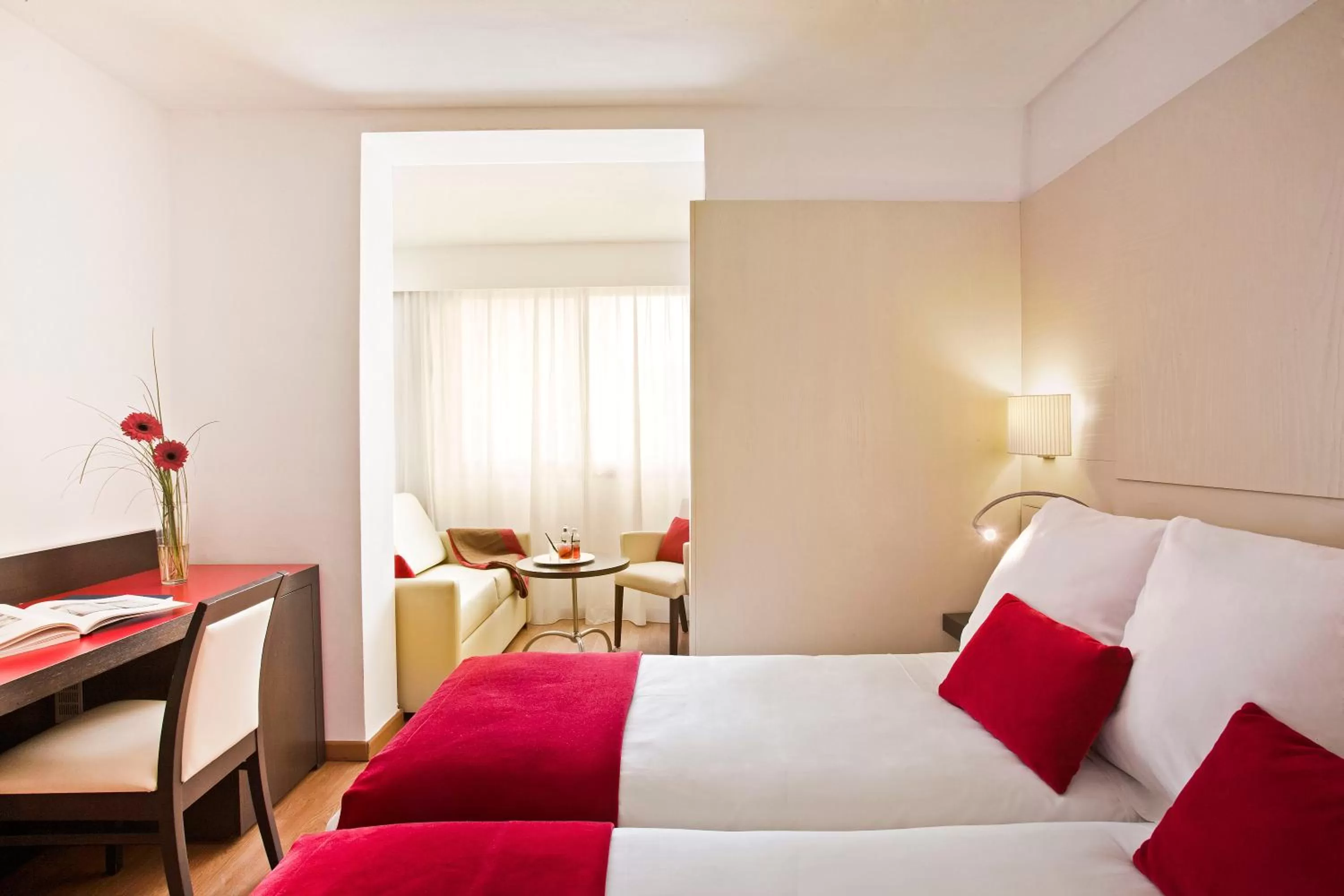 Bed in Grupotel Gravina