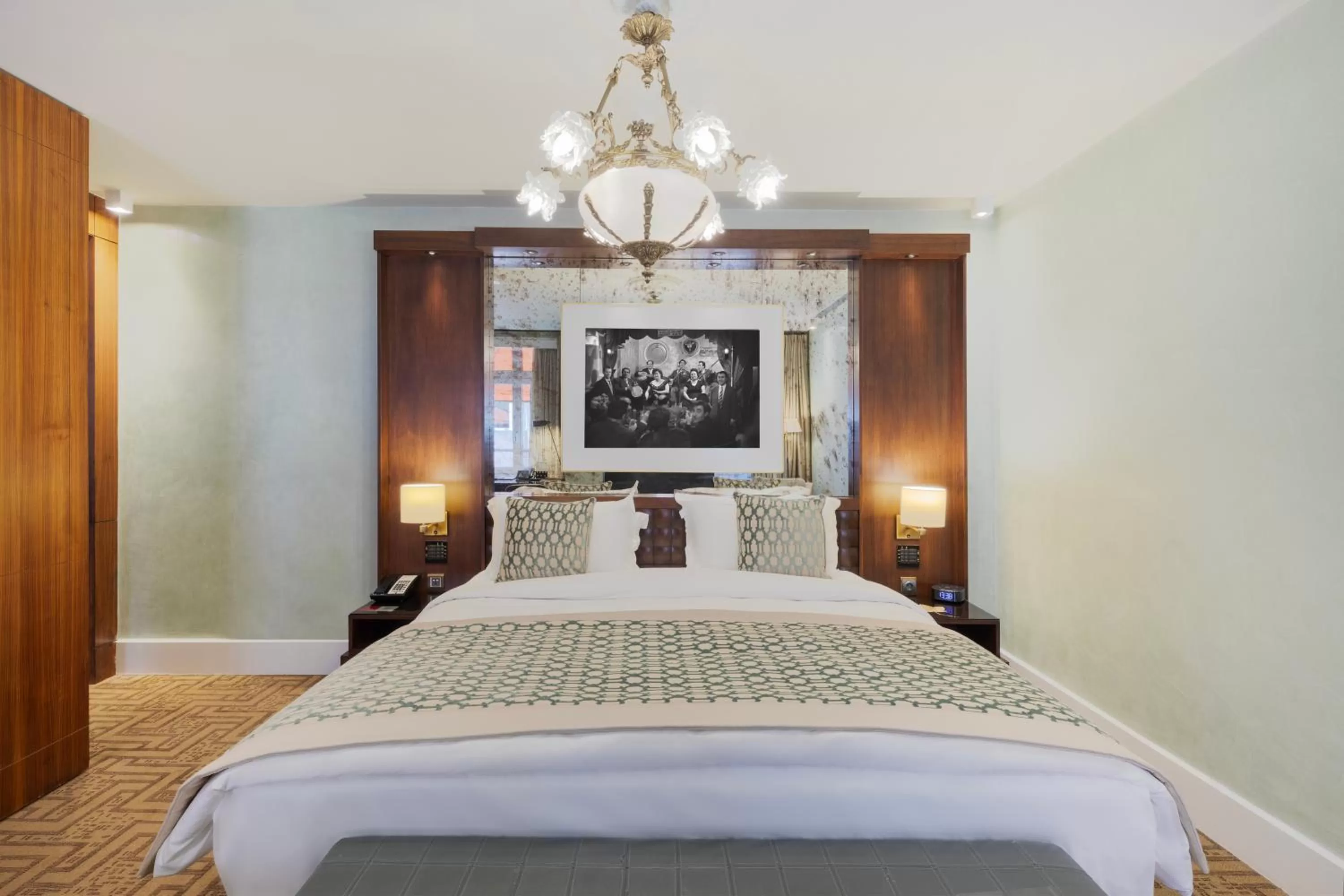 Bed in Park Hyatt Istanbul - Macka Palas