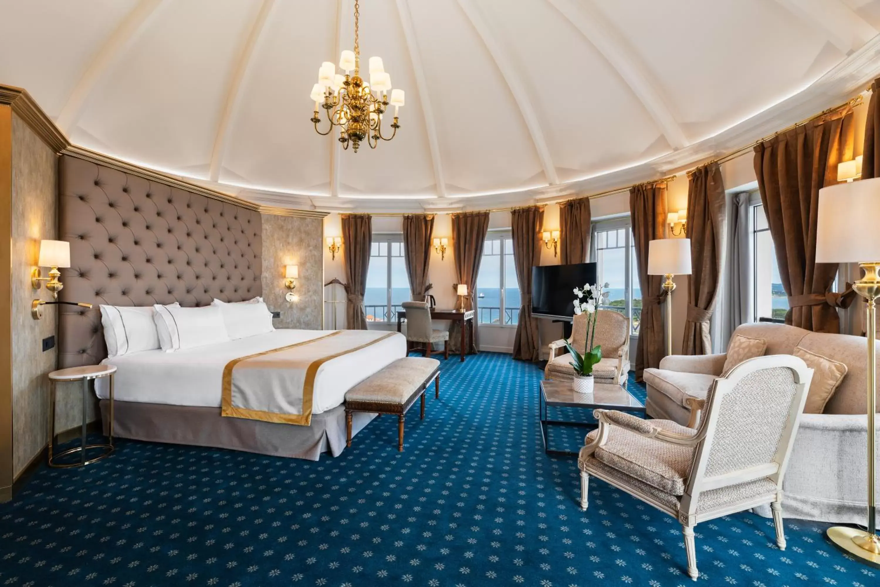 Bedroom in Eurostars Hotel Real