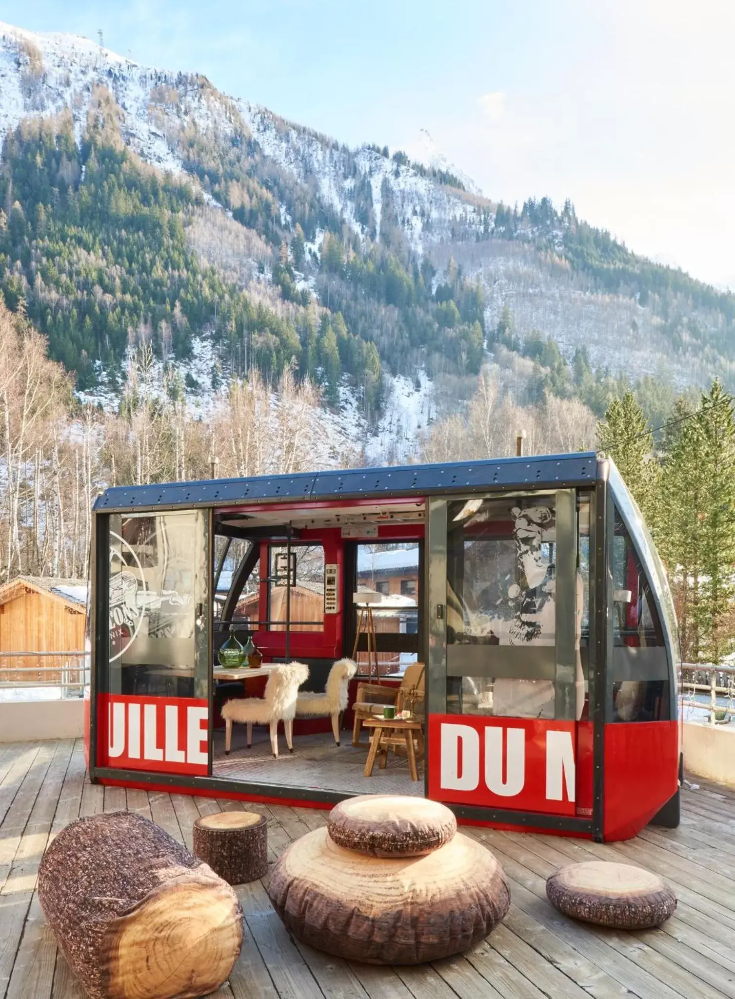 Mountain view in Hôtel Le Refuge des Aiglons