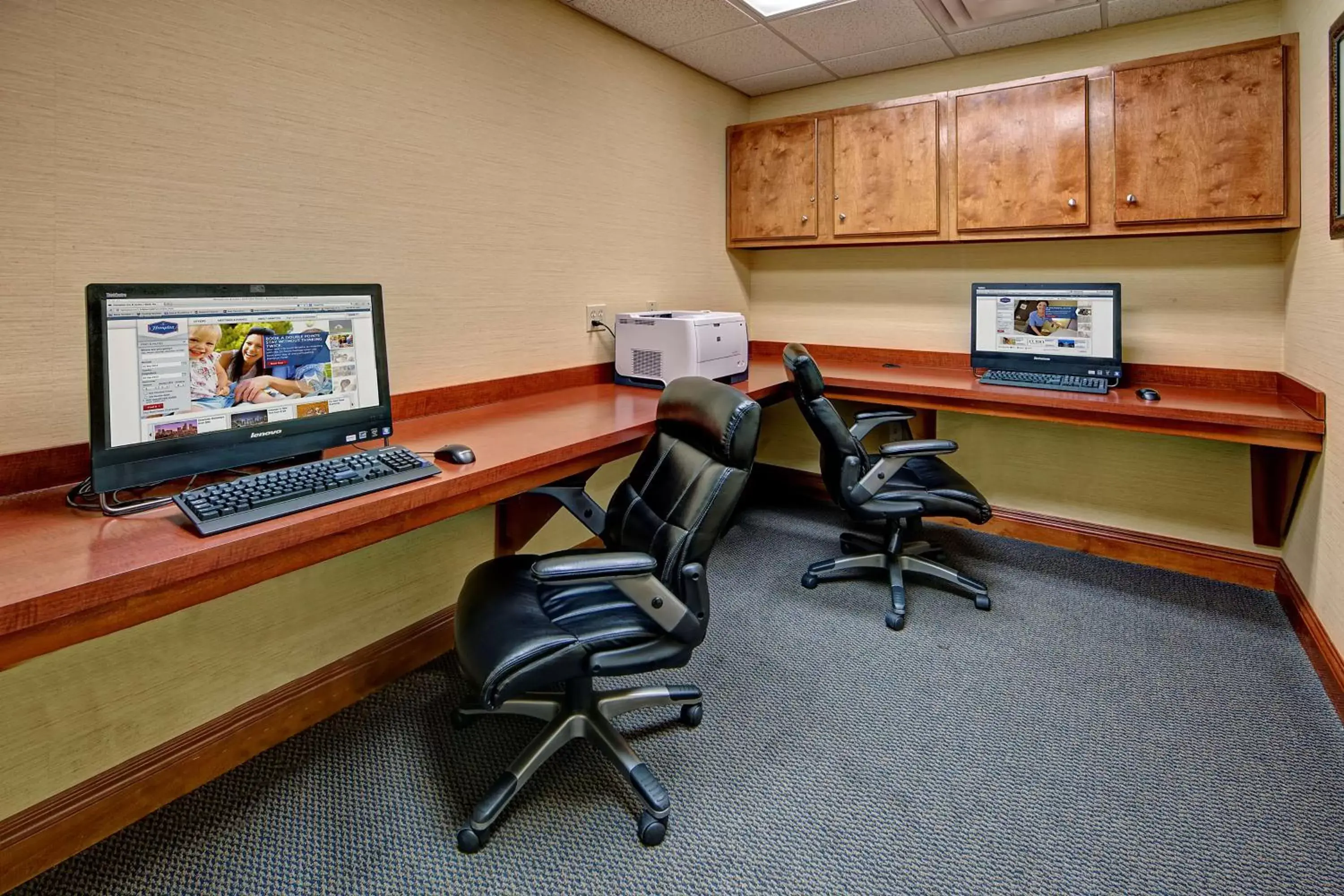 Business facilities, Business Area/Conference Room in Hampton Inn By Hilton Quincy, Fl
