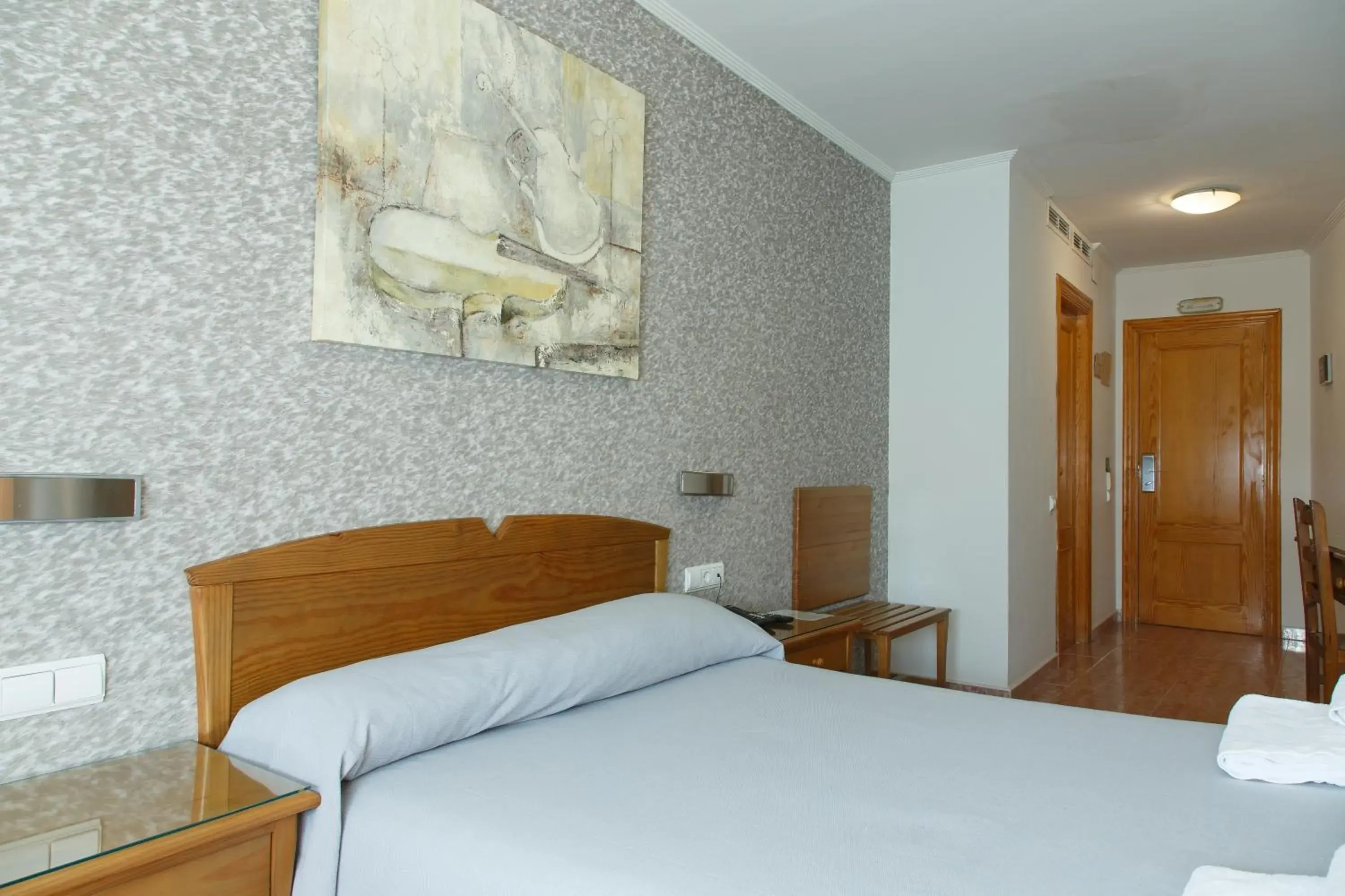 Photo of the whole room, Bed in La Orza De Angel