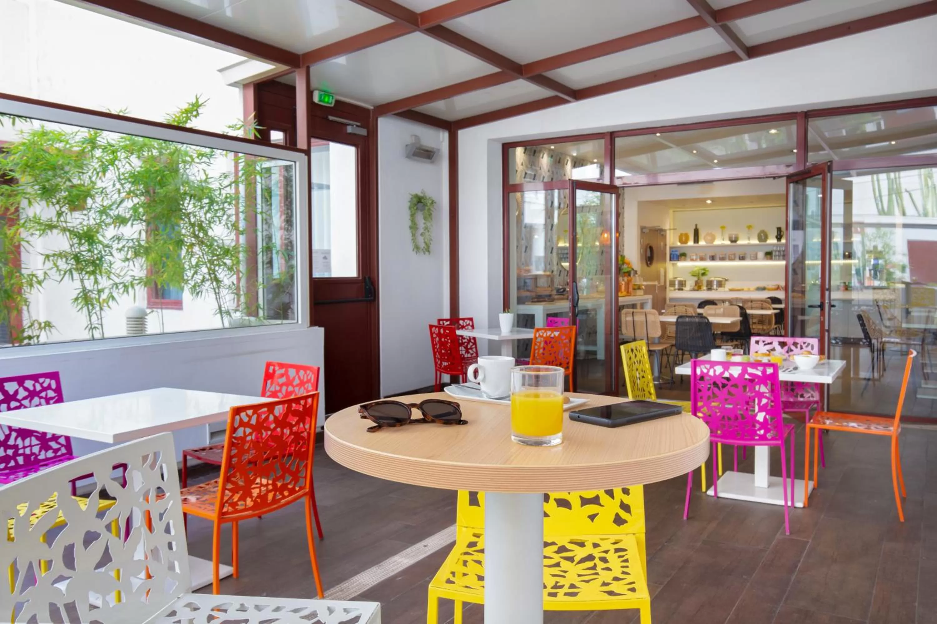 Patio in Novotel Suites Perpignan Centre - Grandes Suites & Confort Centre-Ville