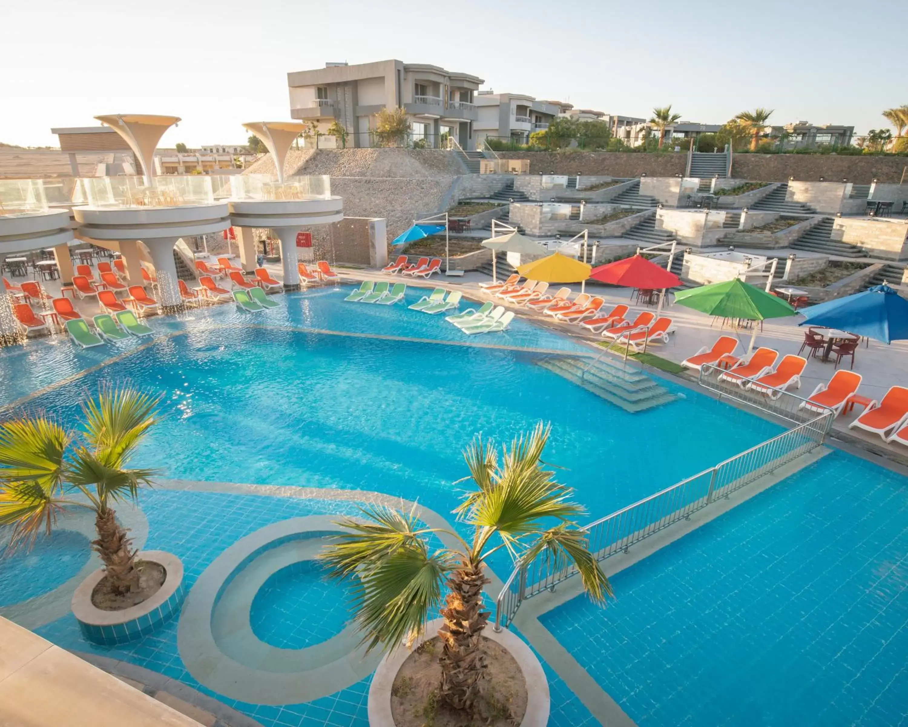 Swimming pool, Pool View in Hurghada Long Beach Resort