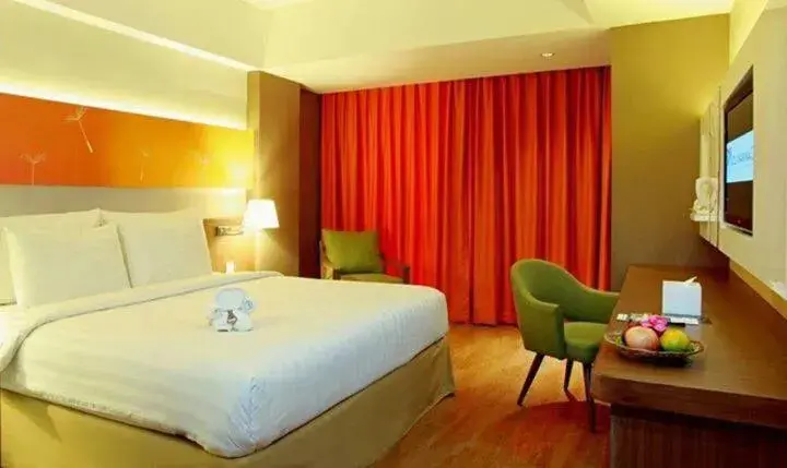 Bed in Soll Marina Hotel Serpong