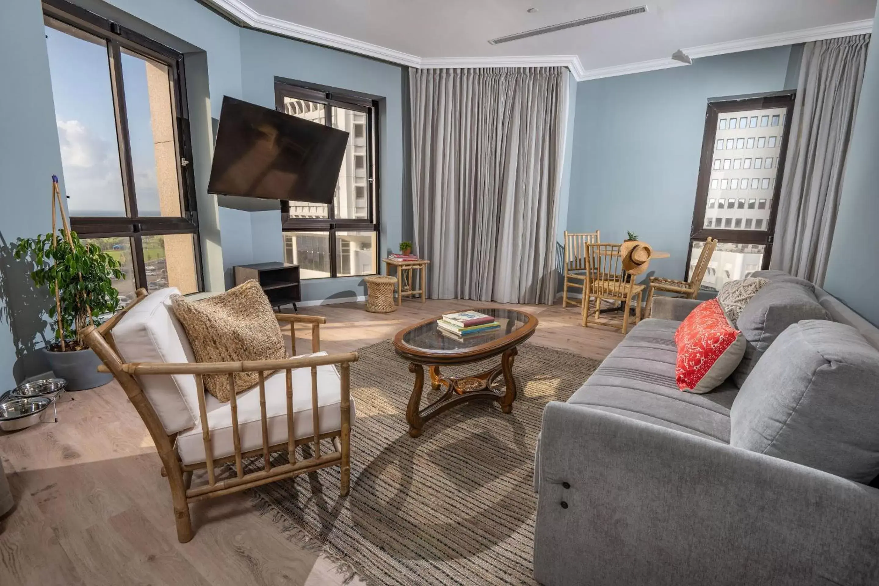 Superior Suite in Selina Tel Aviv Beach Superior Suite in Selina Tel Aviv Beach