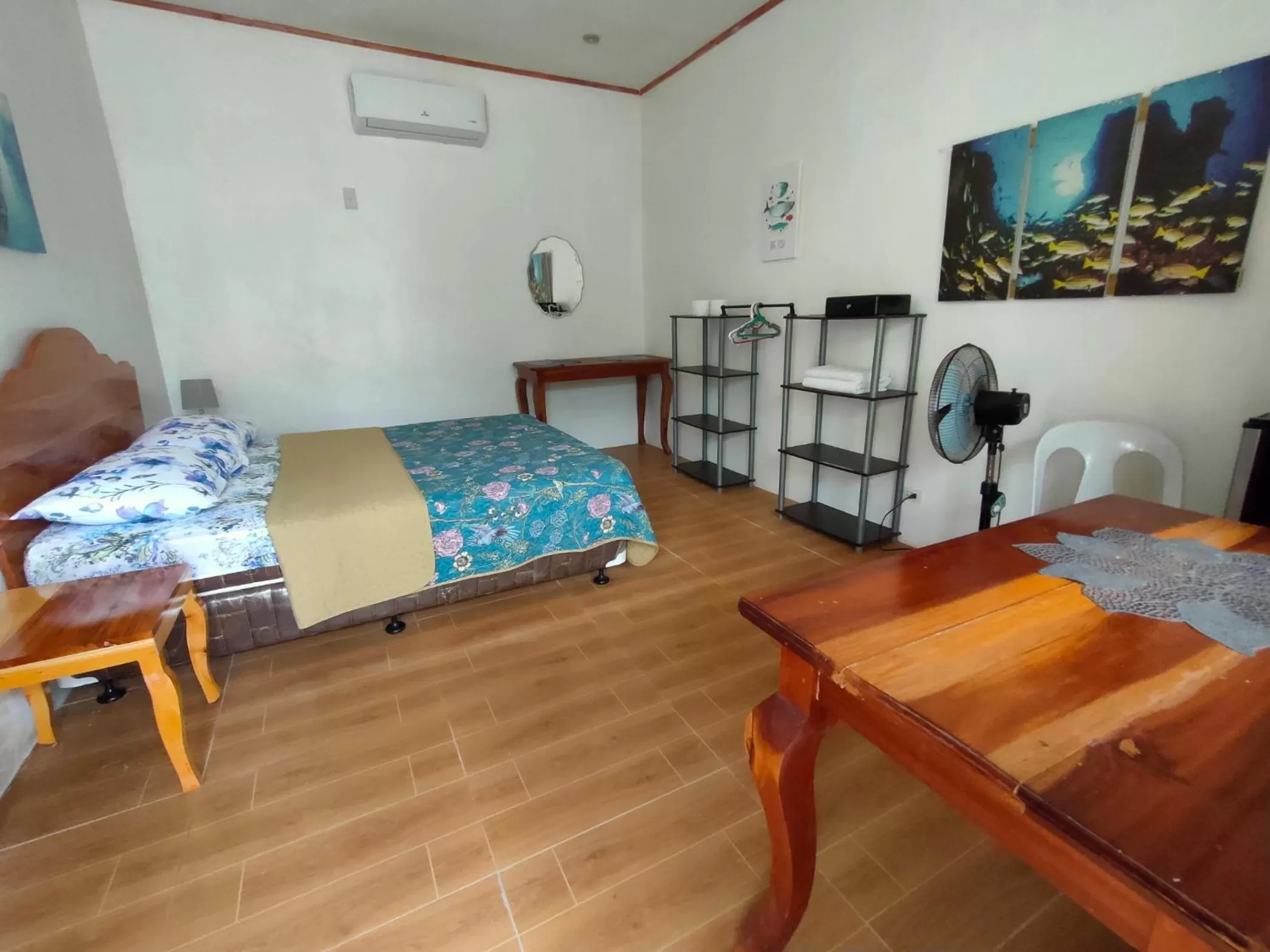 Bed in Moalboal T Breeze Coastal Resort