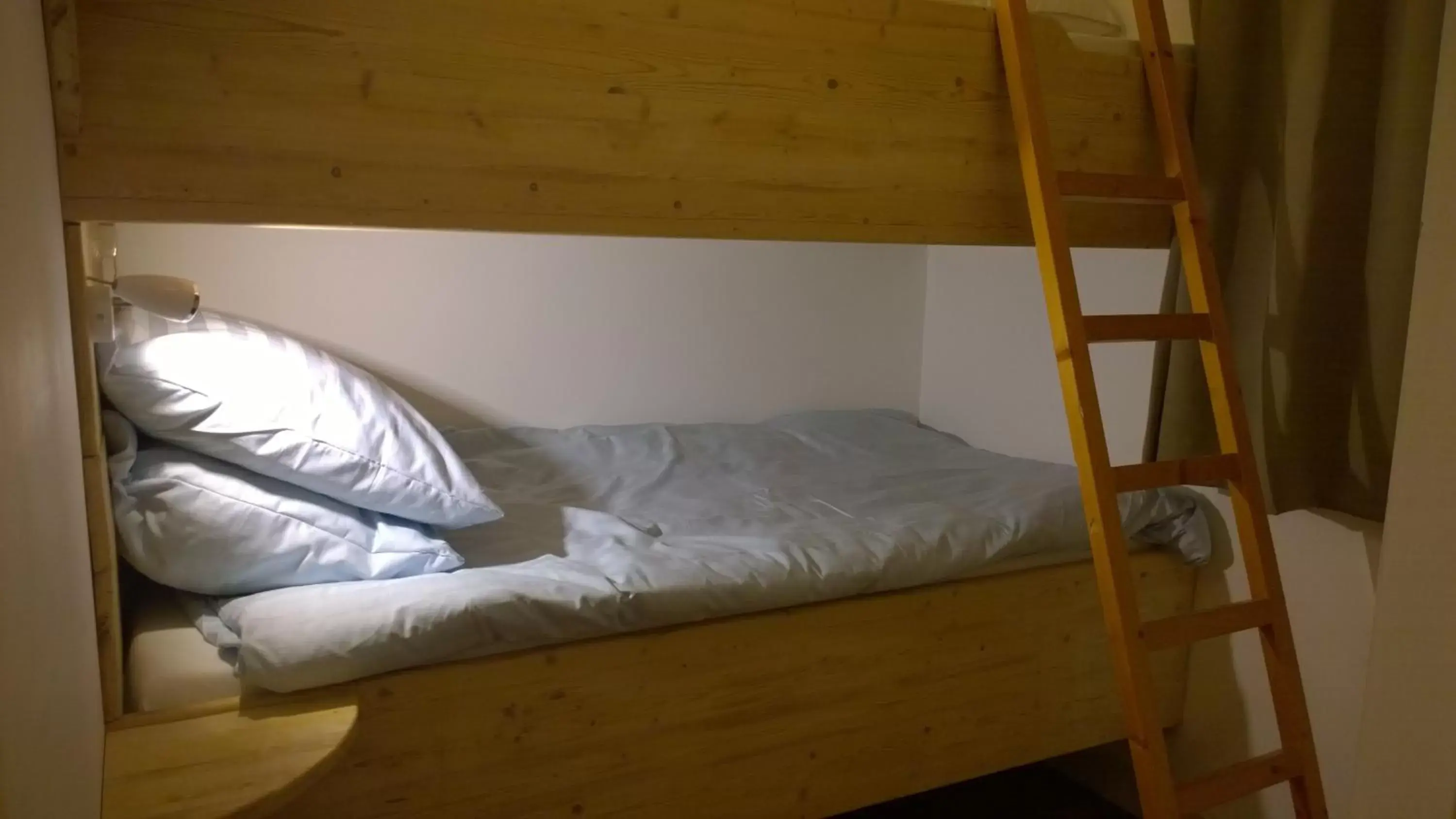 Bedroom, Bunk Bed in Hotel Anne-Klare