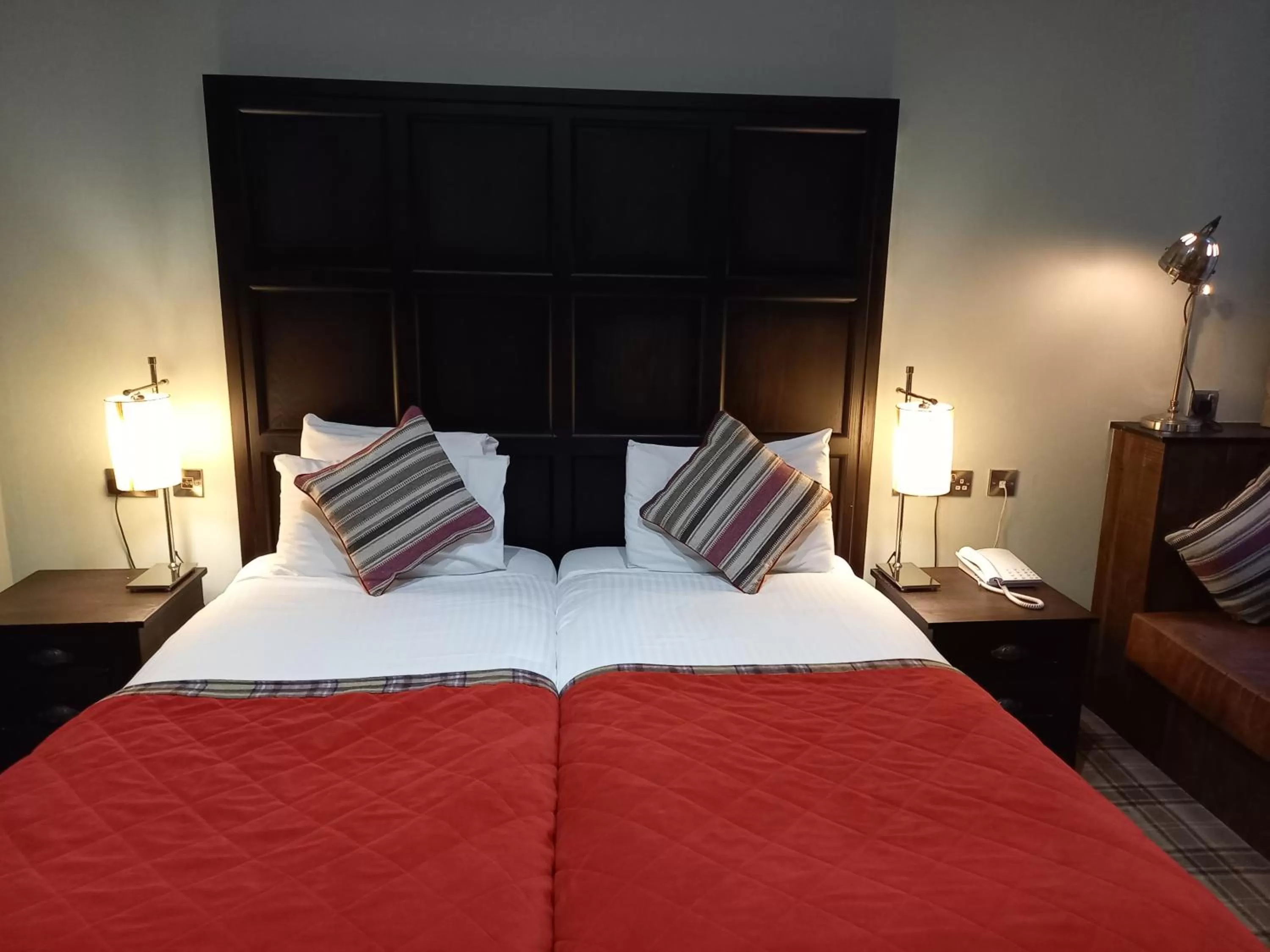 Bedroom, Bed in The Parliament House Hotel